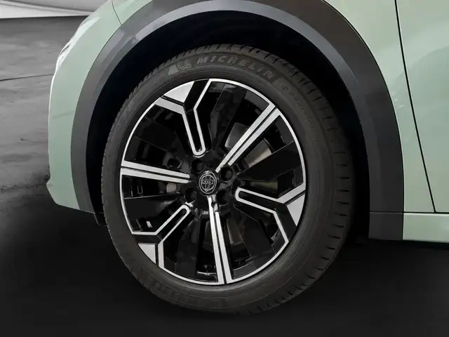 Lancia Ypsilon view 6