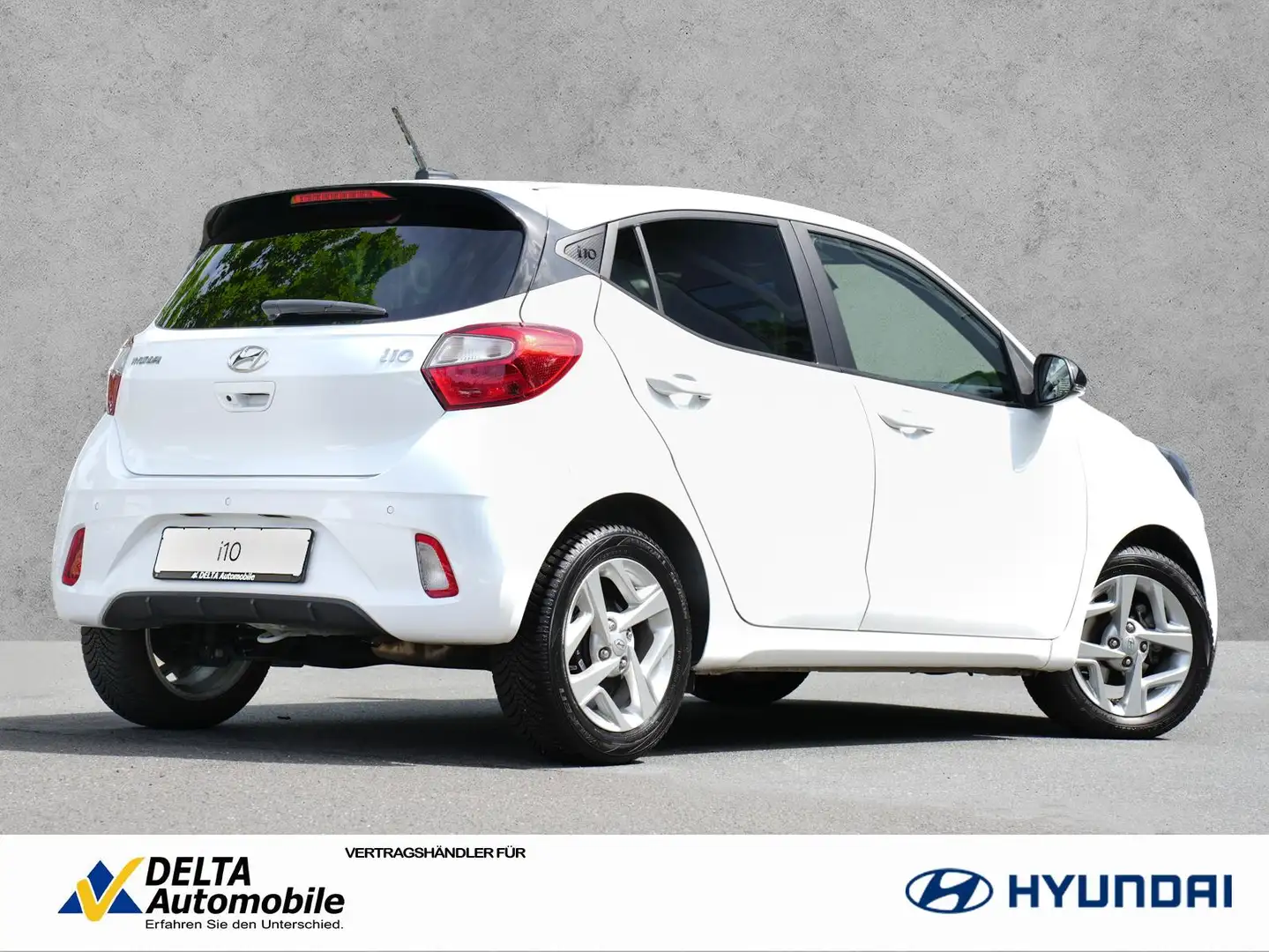 Hyundai i10 1.0 Connect & Go Navi Dachhimel Schwarz Blanc - 2