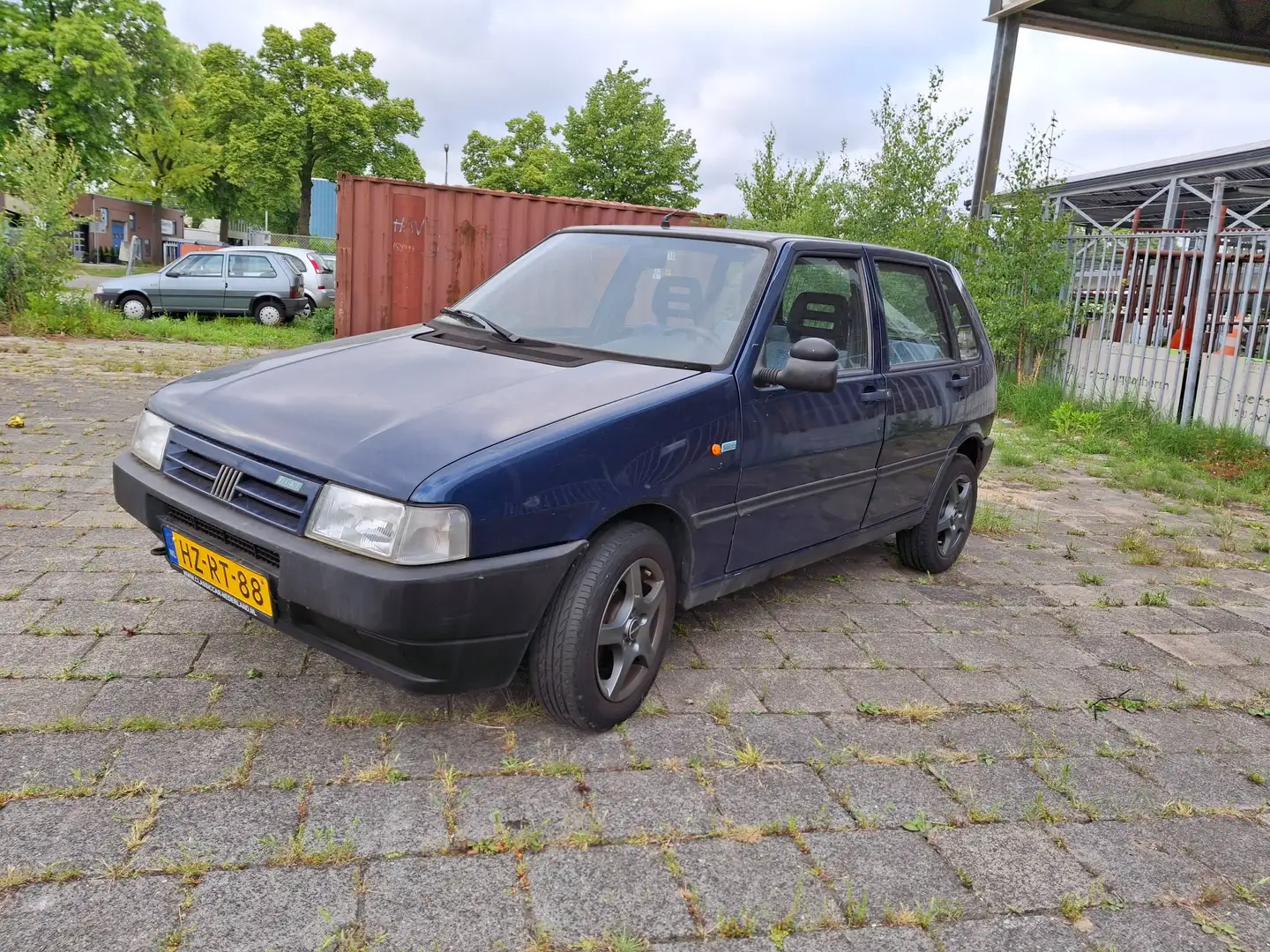 Fiat Uno 1,5 automaat Blau - 1