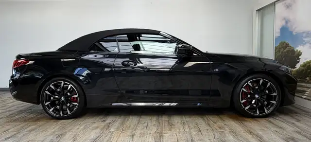 BMW 4 Series view 10