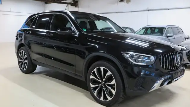 Mercedes-Benz GLC 220 d 4Matic LED NAVI VIRTUAL AHK 360°