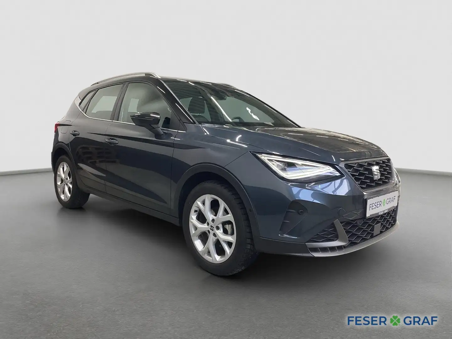 SEAT Arona FR 1.0 TSI *LED*NAVI*RFK*PDC*SHZ*KLIMA* Grau - 2