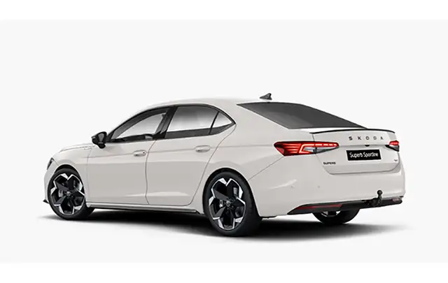 Skoda Superb view 2