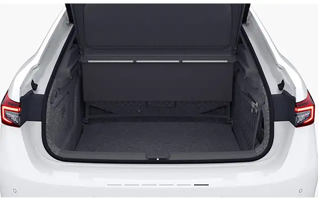 Skoda Superb view 6