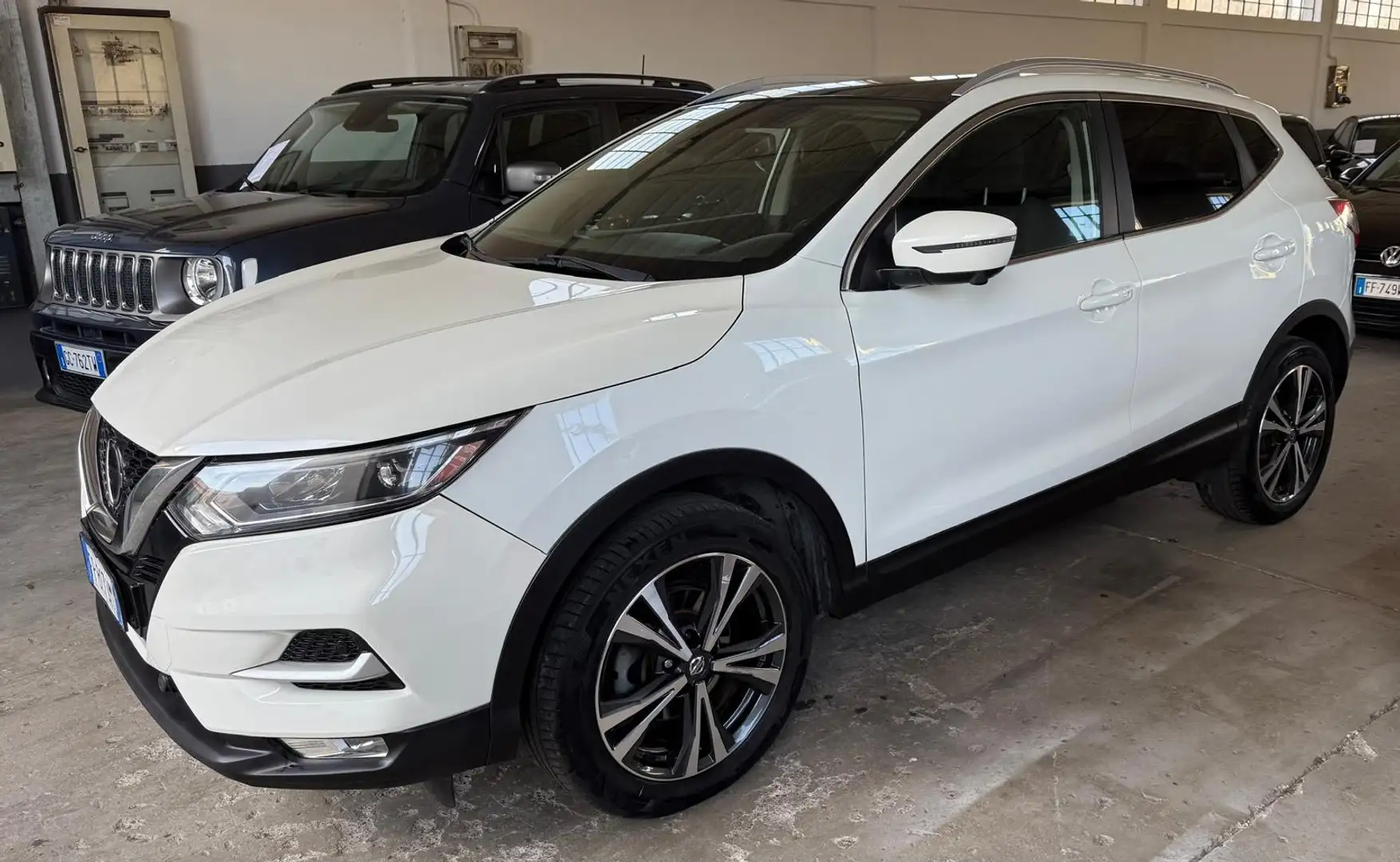 Nissan Qashqai 1.2 dig-t N-Connecta 115cv UNICO PROP Bianco - 2