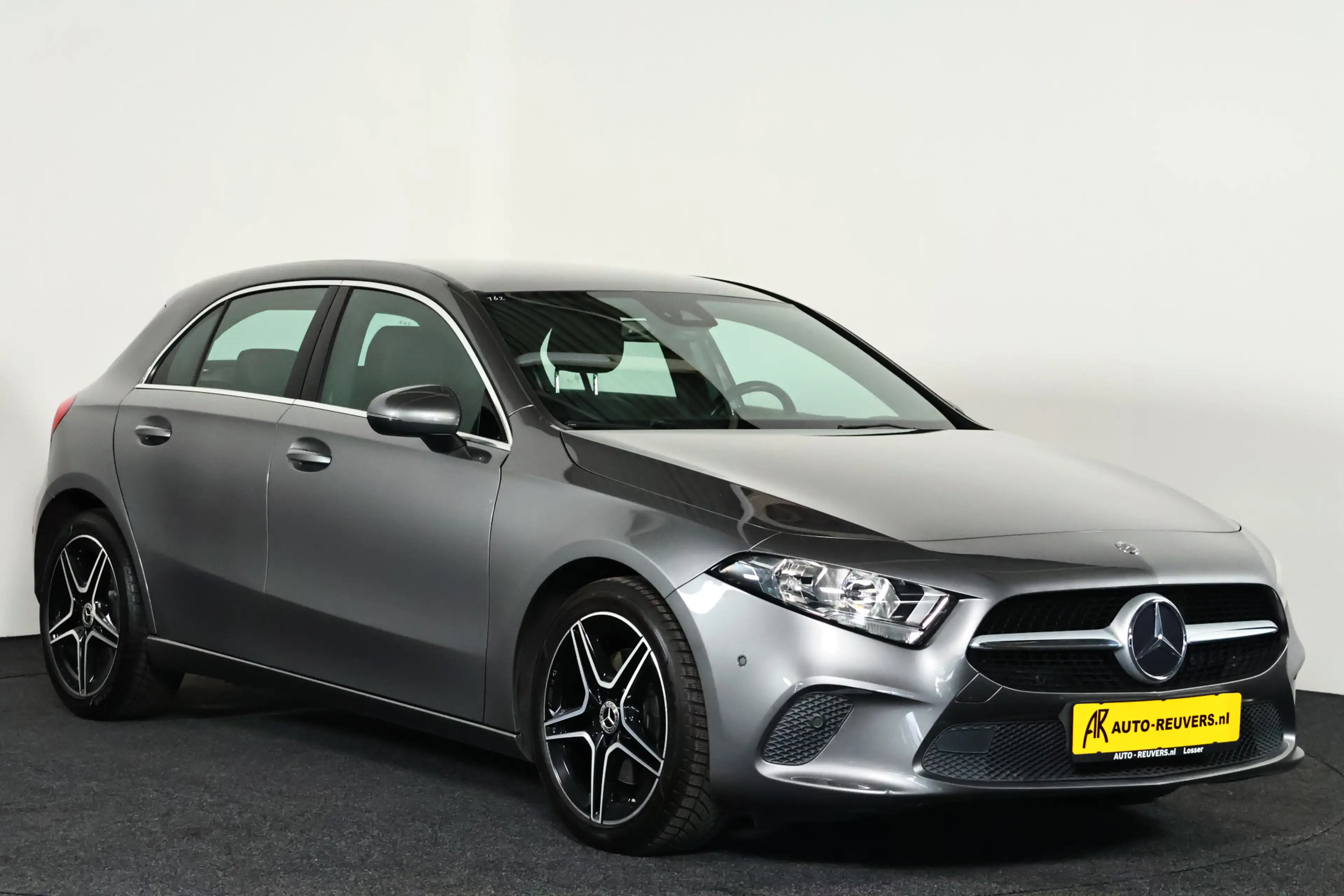 Mercedes-Benz A 220 Advantage / Leder / Navi / CarPlay / Camera / Crui — photo 4