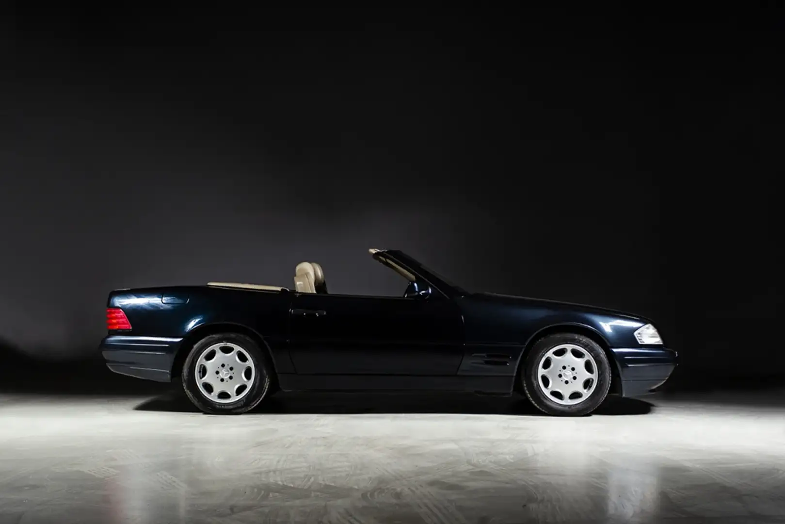 Mercedes-Benz SL 500 320 Blauw - 2