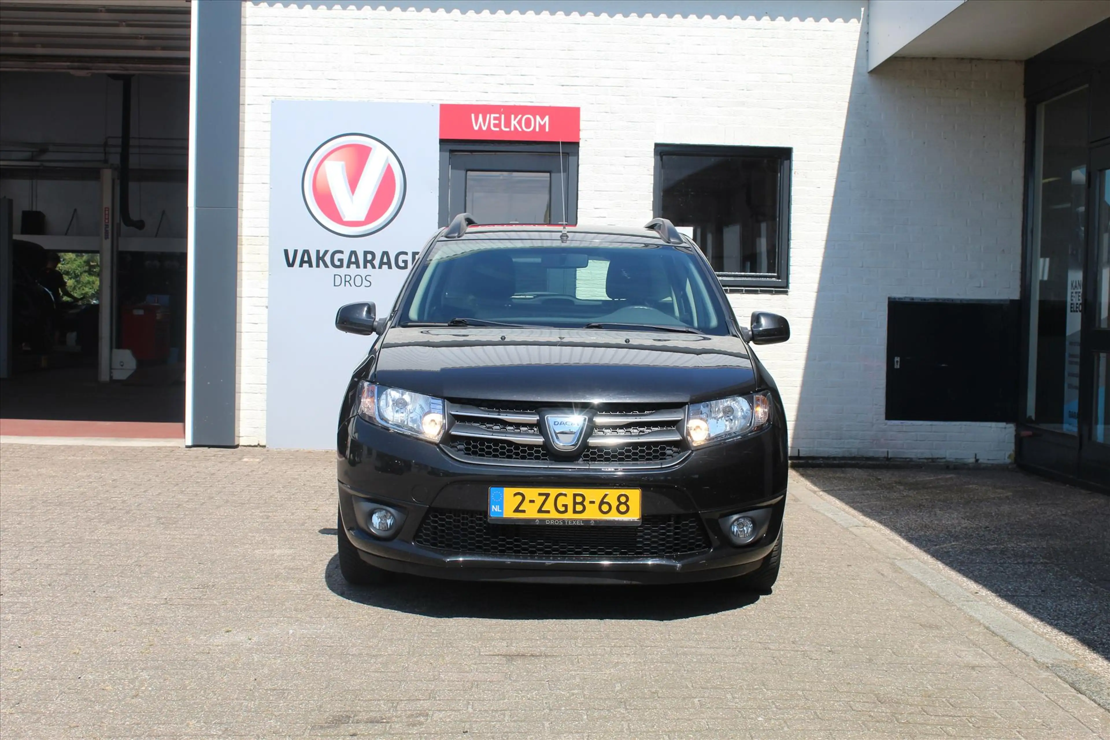 Dacia Logan 0.9 Tce 90pk Prestige — photo 2