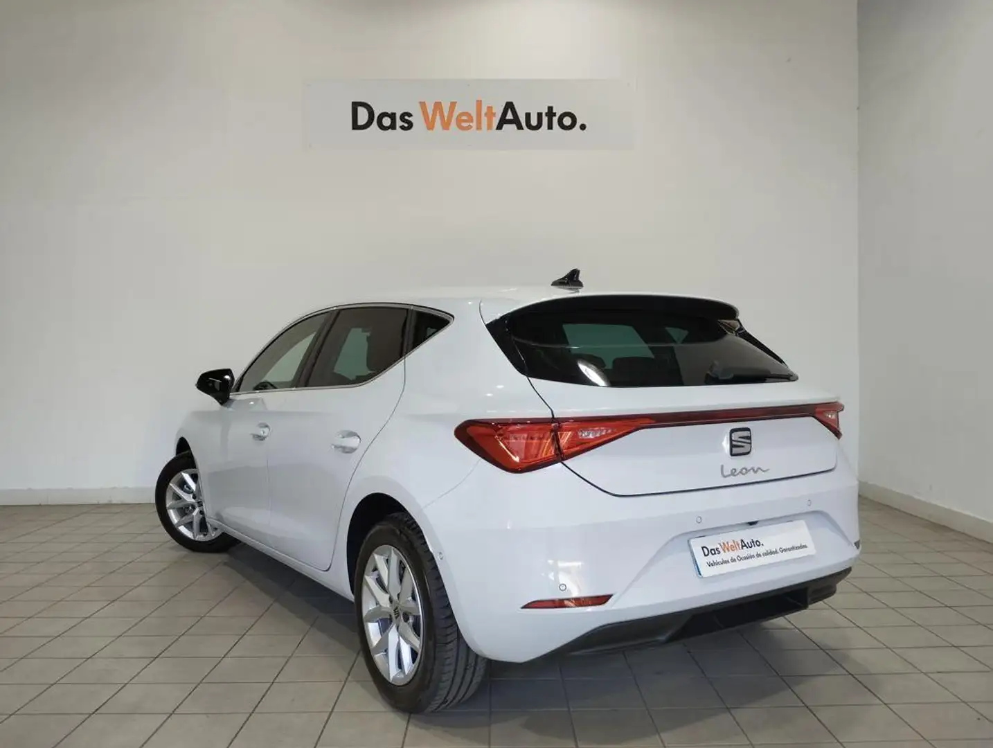 SEAT Leon 2.0TDI S&S Style XS 115 Blanco - 2