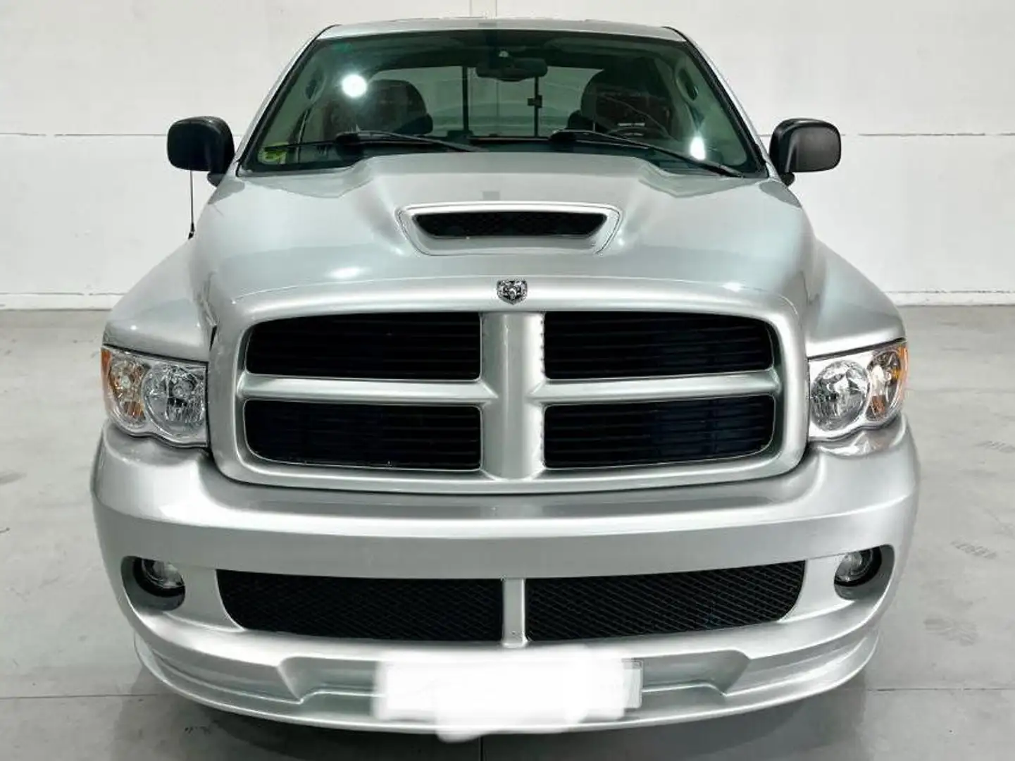 Dodge RAM Viper srt 10 Gris - 1