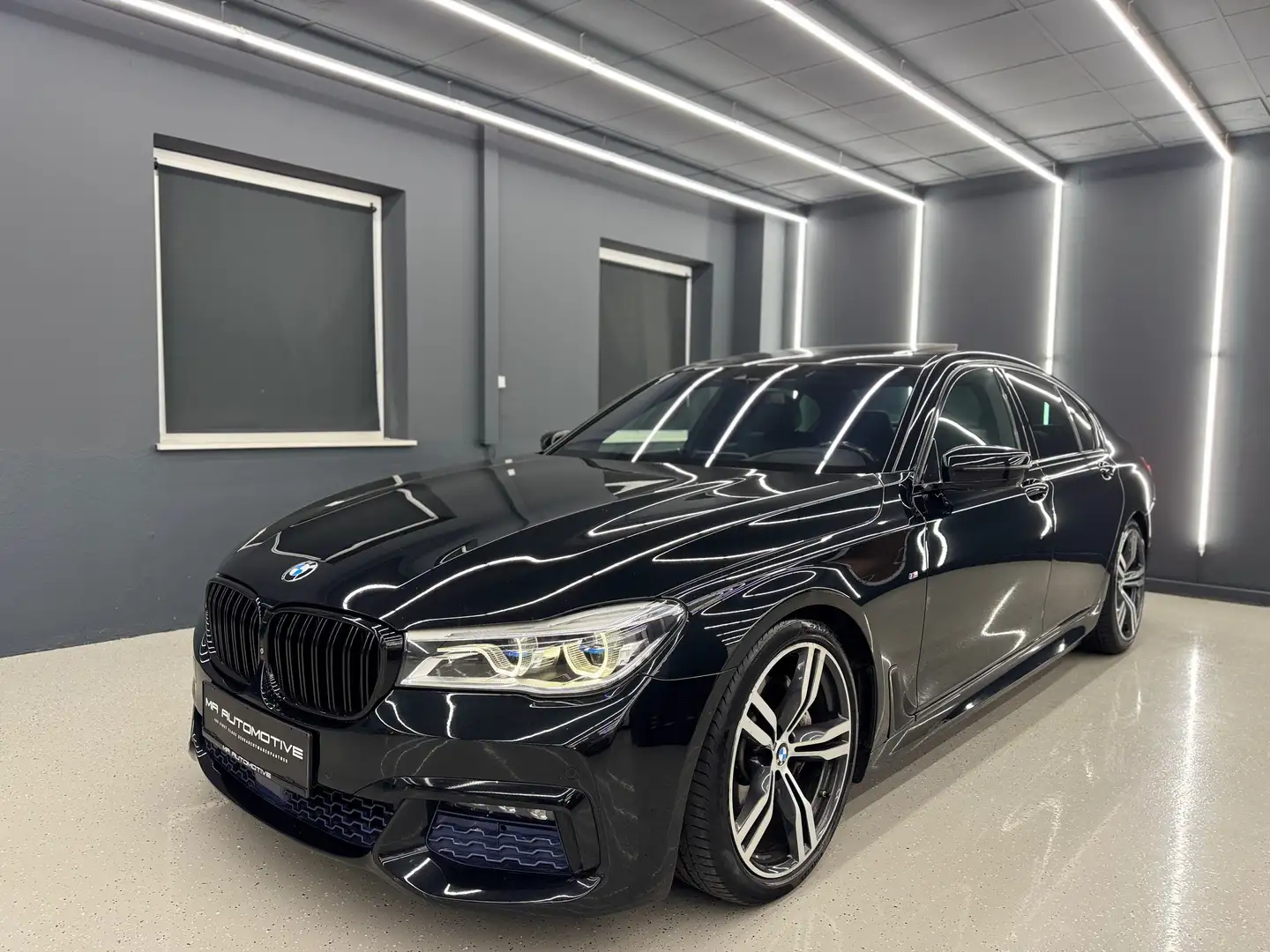 BMW 730 d xDrive M Sport *HK*LASER*SD*HUD*SOFT*360*VOLL* Czarny - 1