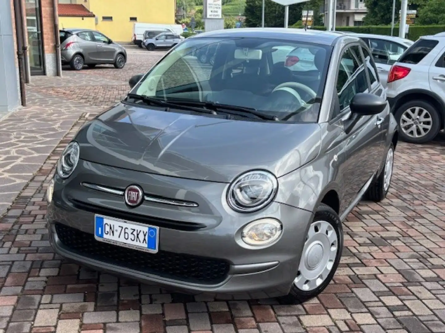 Fiat 500 1.0 Hybrid Gris - 1