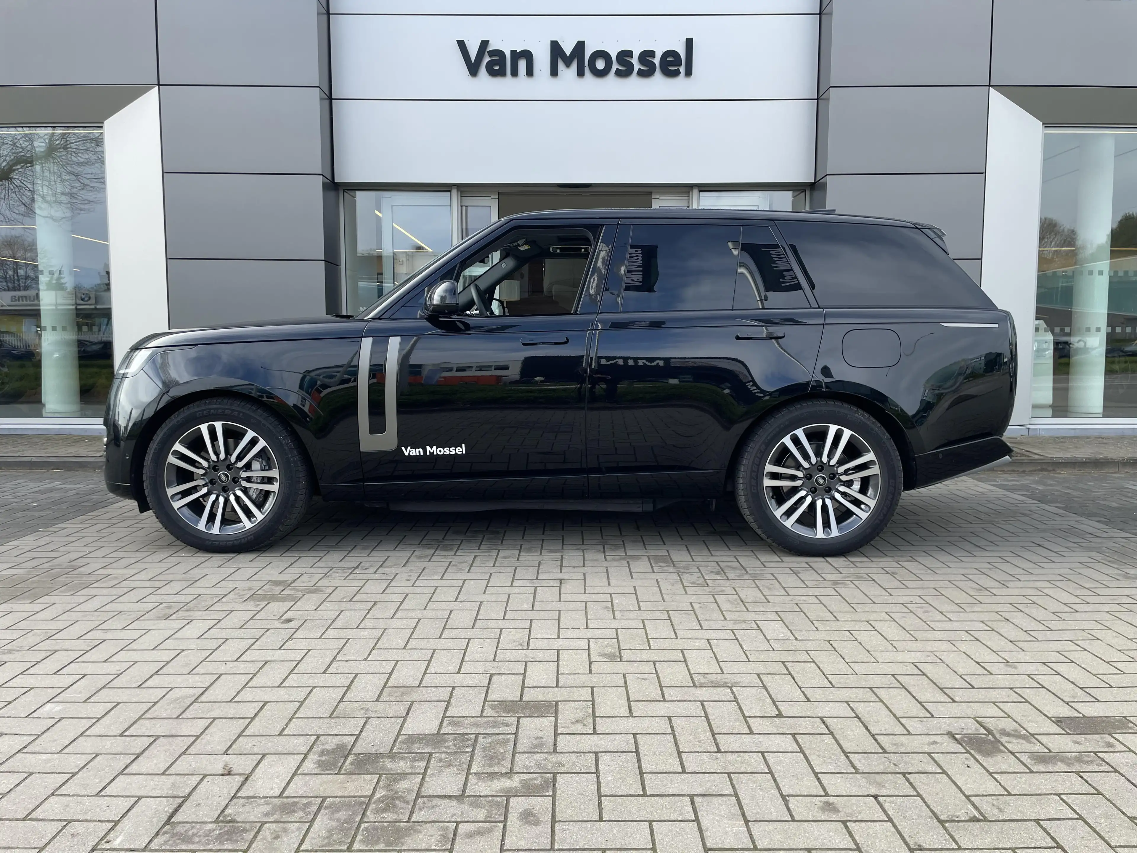 Land Rover Range Rover SWB P460e SE SE EDITION | Memory | Adaptive CC | L — photo 3