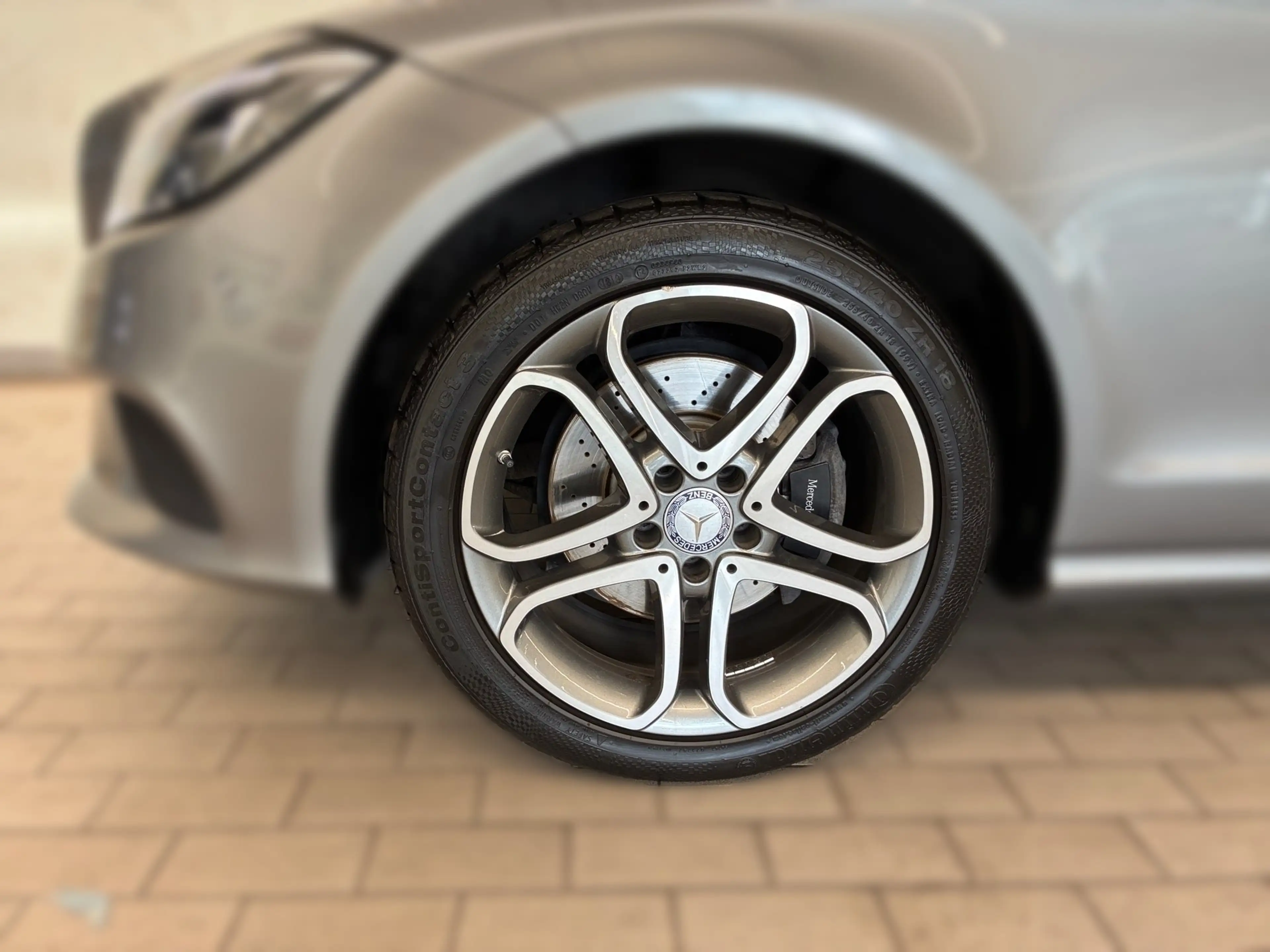 Mercedes-Benz CLS 350 BlueTEC 4MATIC — photo 3
