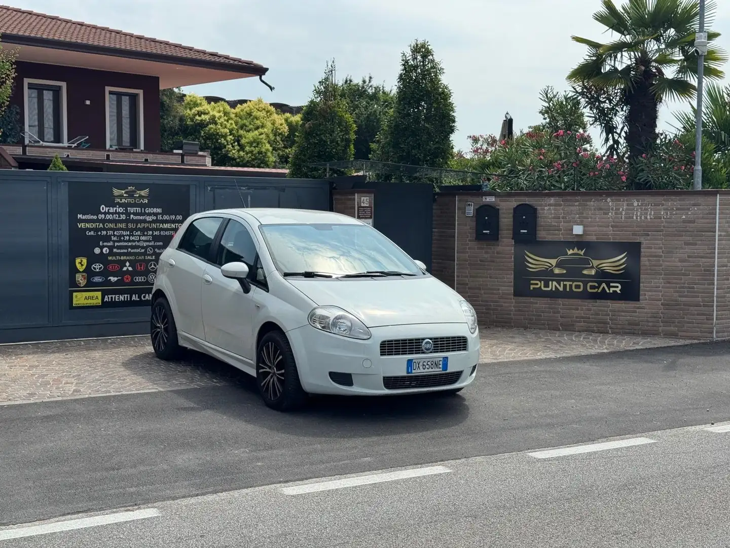 Fiat Grande Punto Grande Punto 5p 1.4 Dynamic Gpl 77cv Bianco - 2