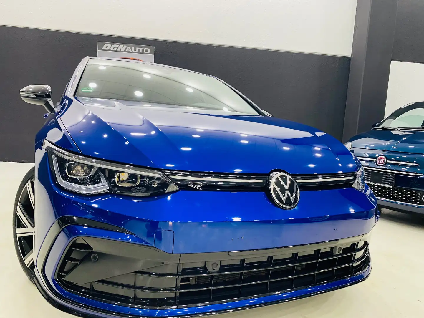 Volkswagen Golf 2.0 tdi R-Line 150cv dsg Versione Dark Line Bleu - 1