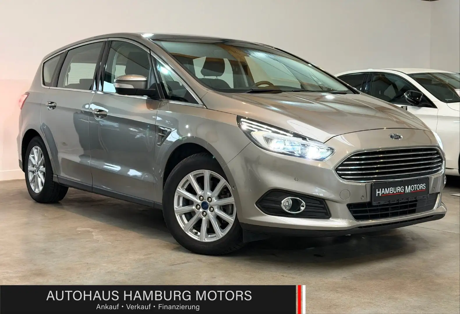 Ford S-Max 2.0 TDCI PowerShift Titanium AHK/XEN/PANOR Argent - 1