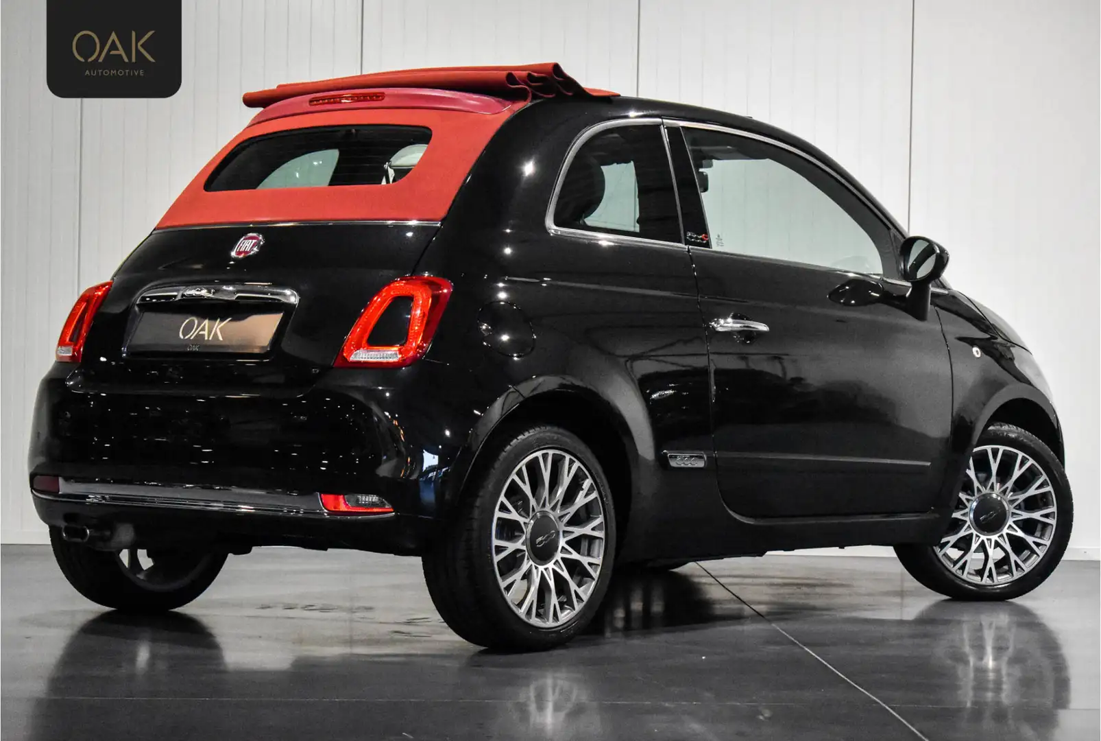 Fiat 500C 1.2 Lounge Aut. | Navigatie | 16"LM | PDC | Half L Noir - 2