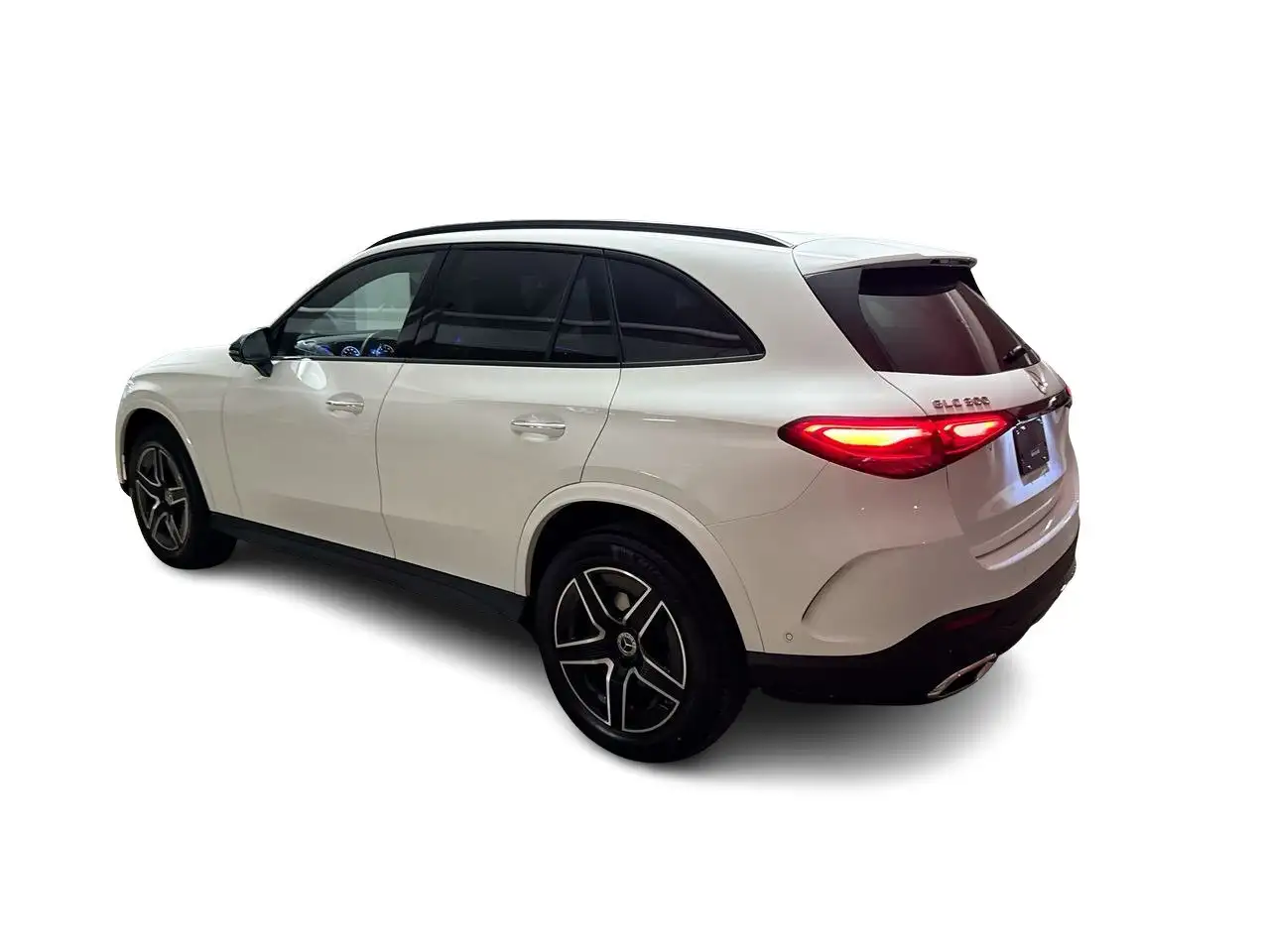 Mercedes-Benz GLC снимка Mercedes-Benz GLC