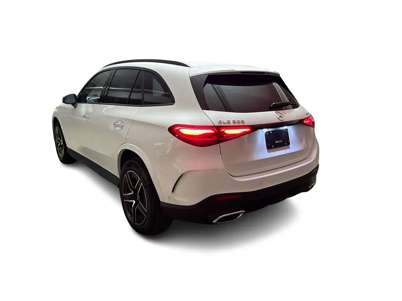 Mercedes-Benz GLC снимка Mercedes-Benz GLC