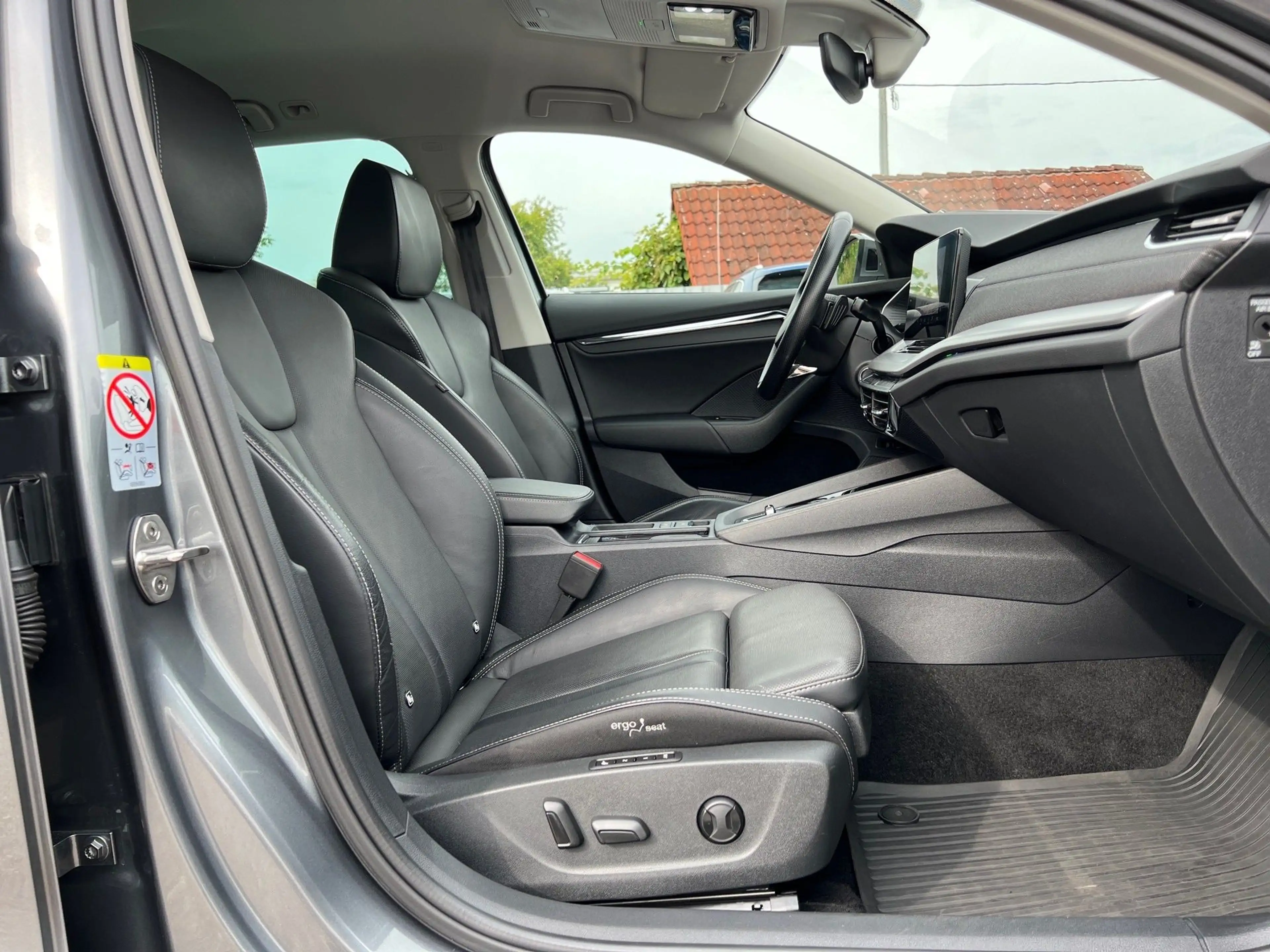 Skoda Octavia Combi 2,0 TDI Style DSG | NP €50.490 — photo 35