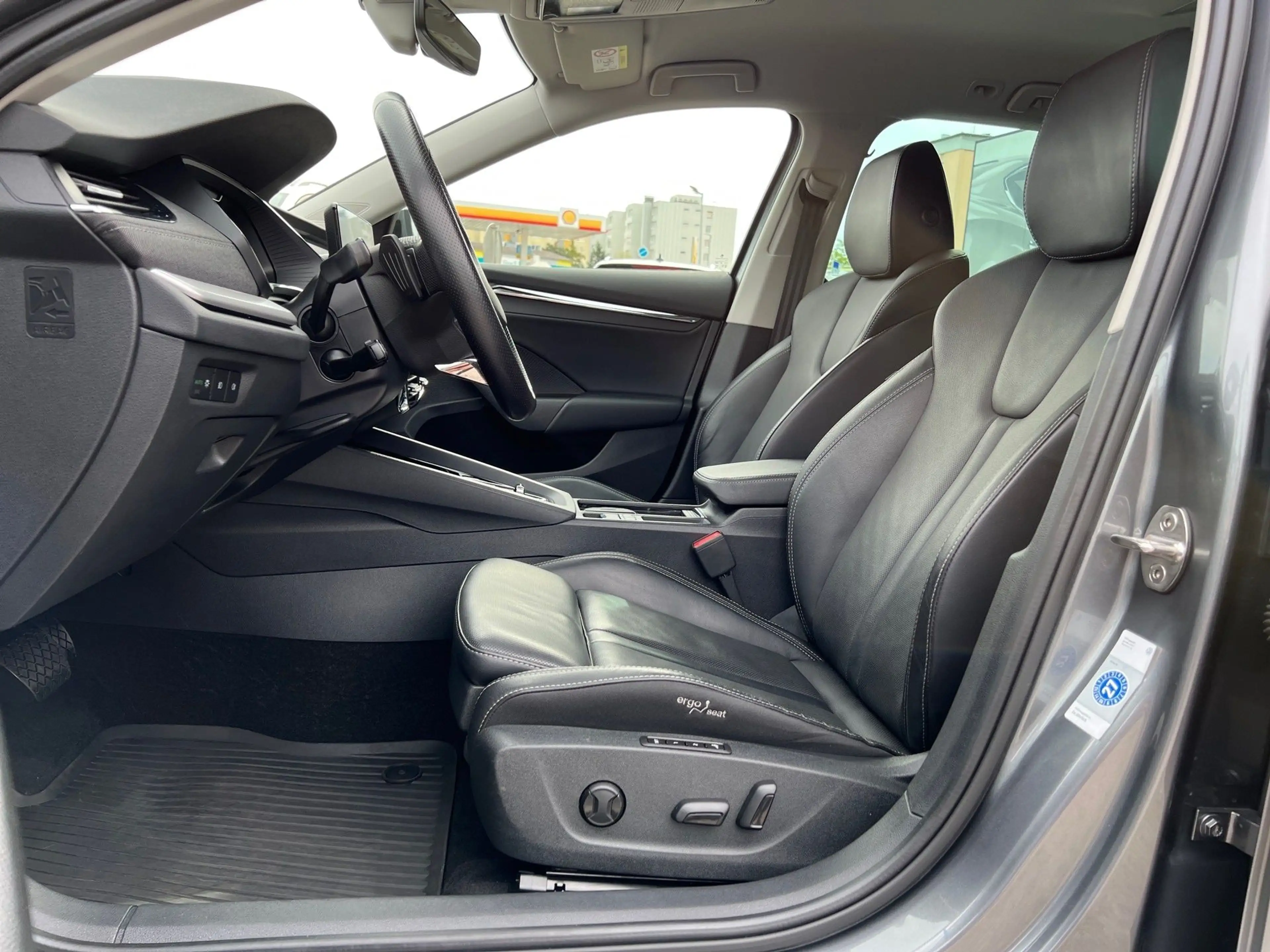 Skoda Octavia Combi 2,0 TDI Style DSG | NP €50.490 — photo 13