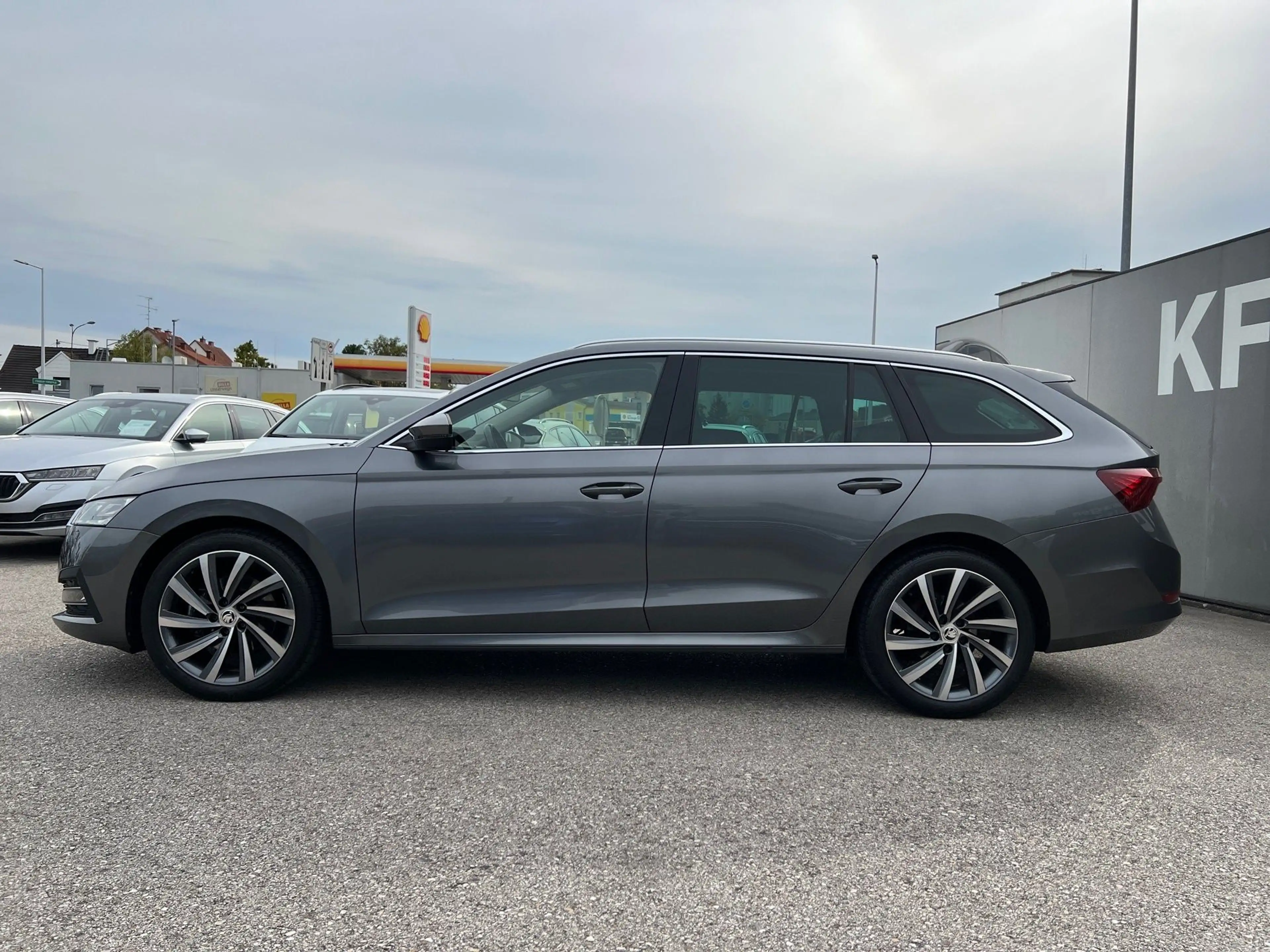 Skoda Octavia Combi 2,0 TDI Style DSG | NP €50.490 — photo 6