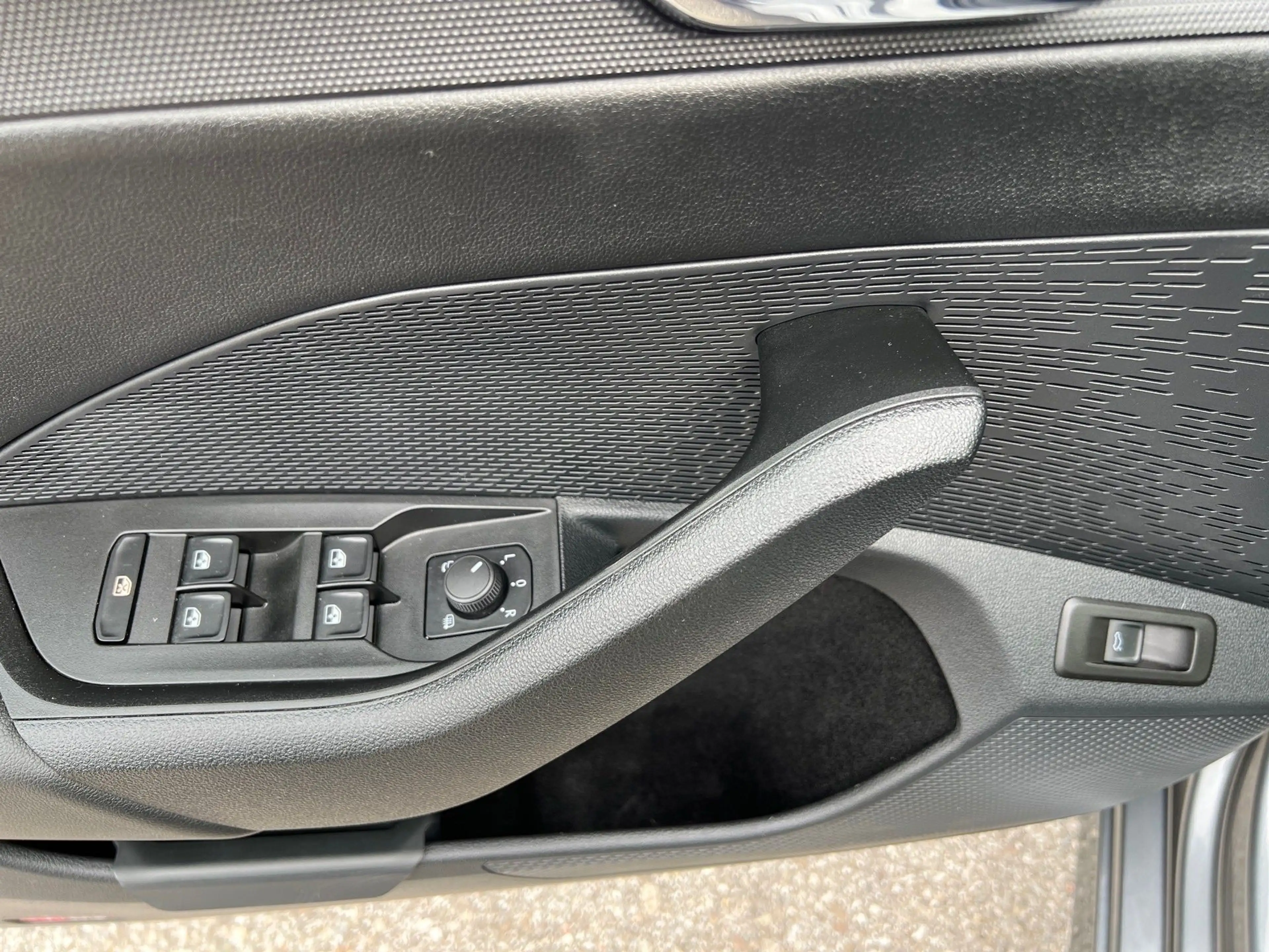 Skoda Octavia Combi 2,0 TDI Style DSG | NP €50.490 — photo 31