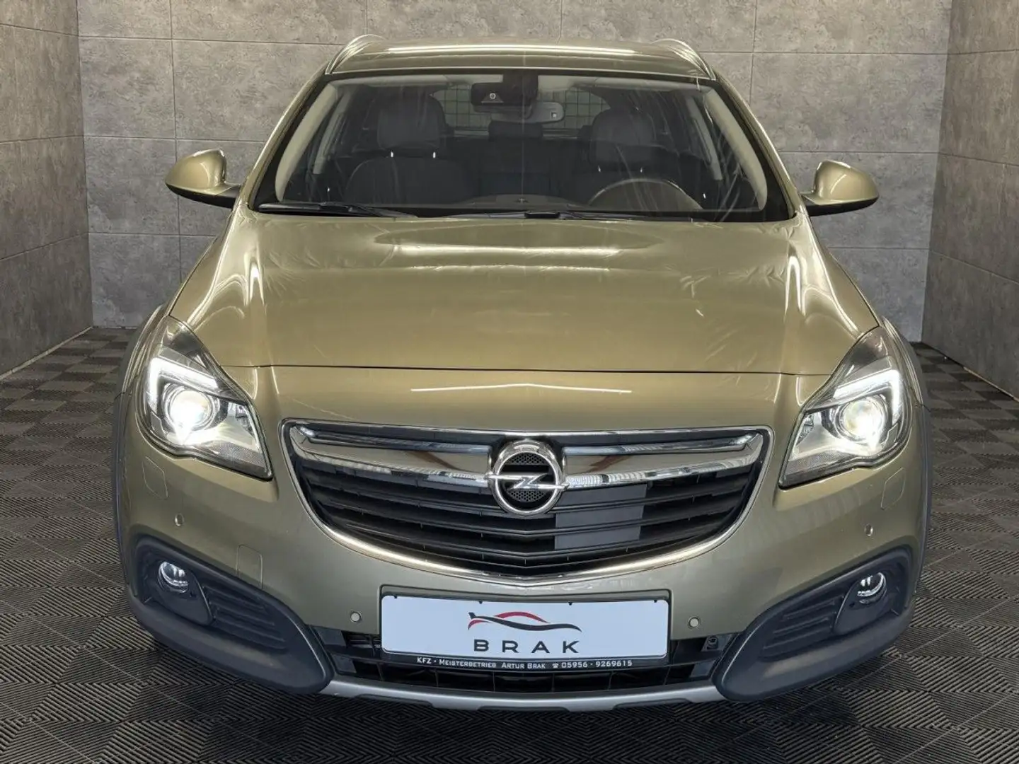 Opel Insignia A 2.0 Country Tourer 4x4 Bi-Xenon*Navi Beige - 2
