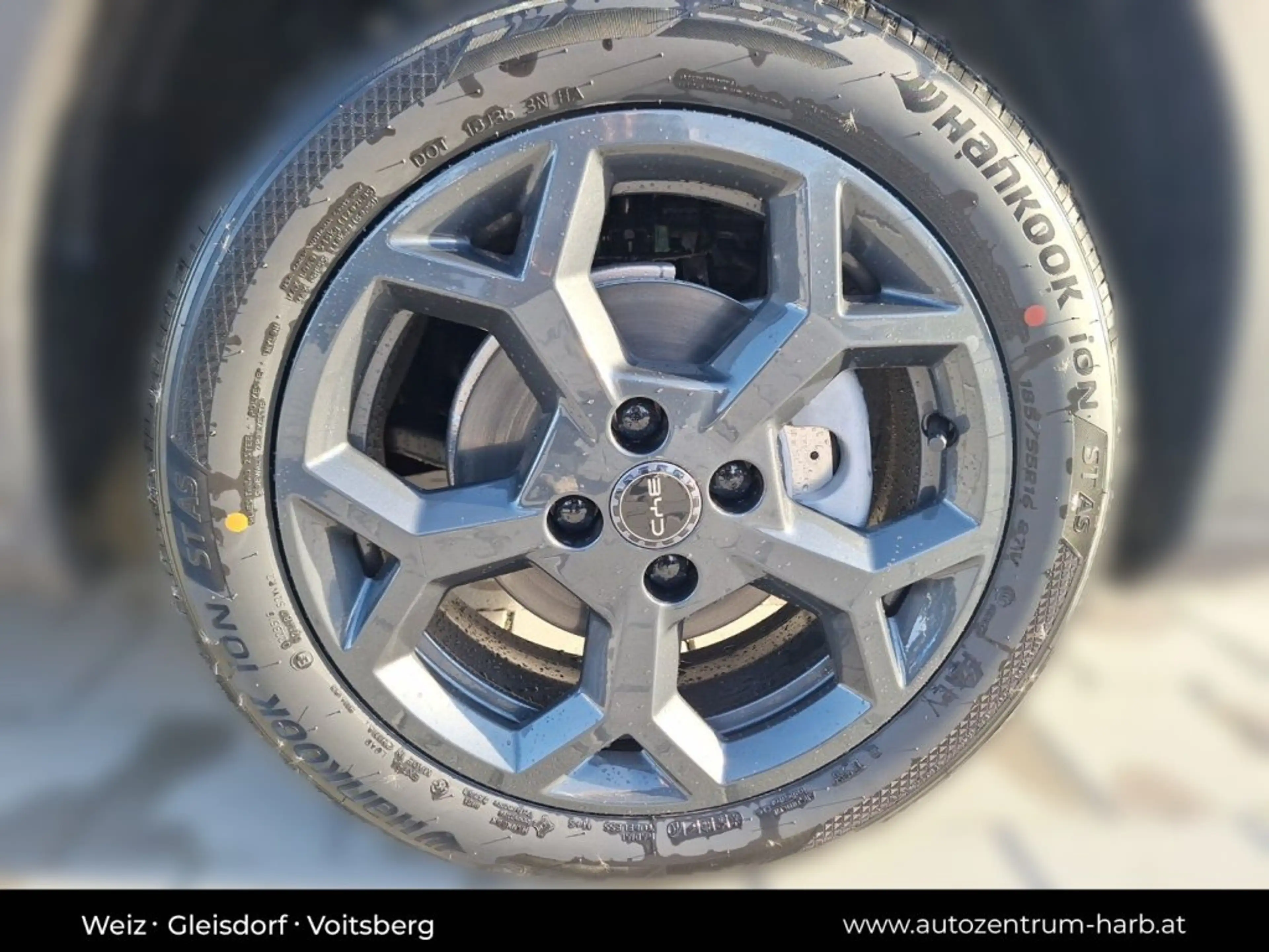 BYD Dolphin Surf Boost — photo 12