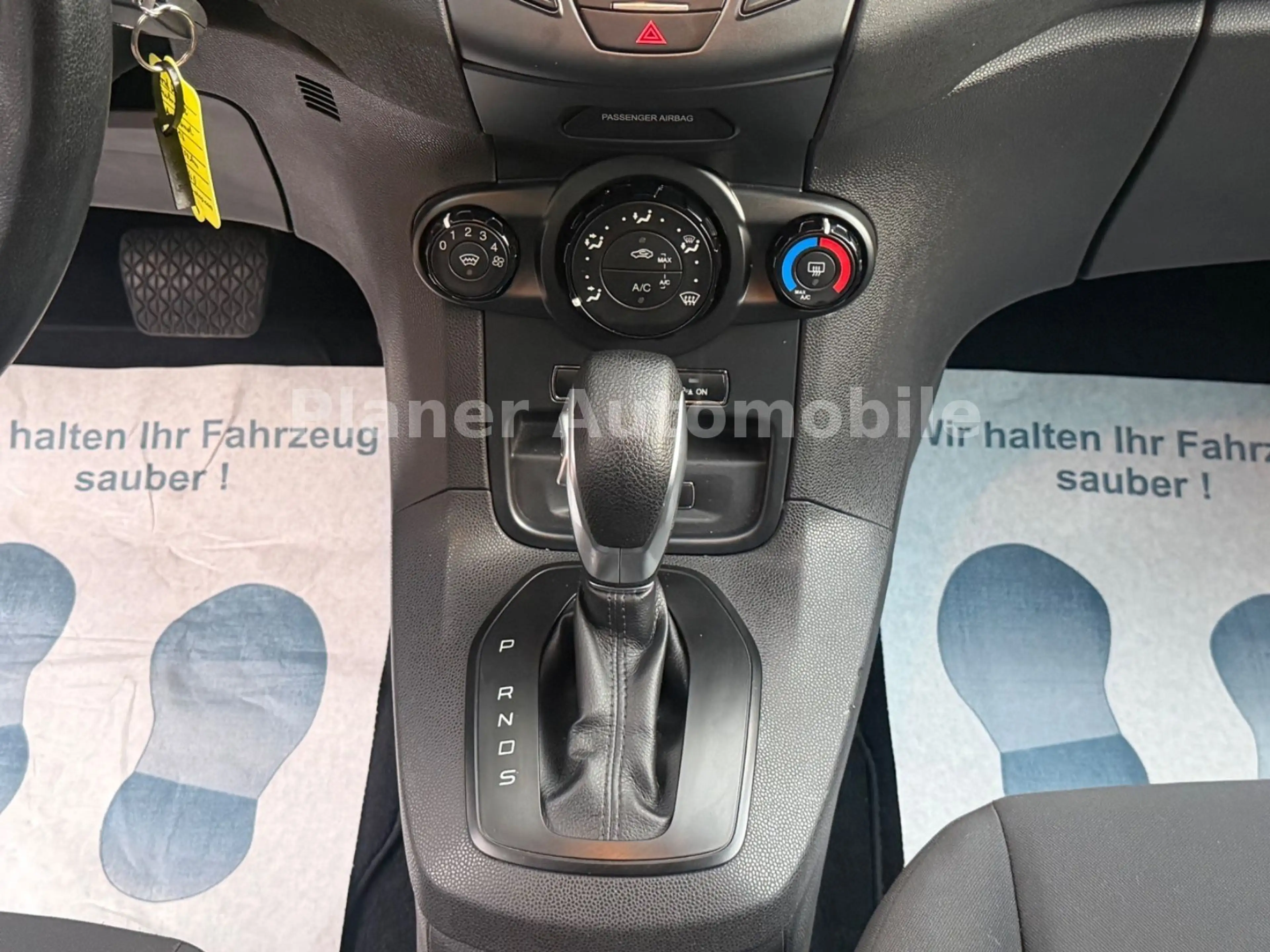 Ford Fiesta Celebration Navi Sitzh. Automatik HU/AU — photo 14
