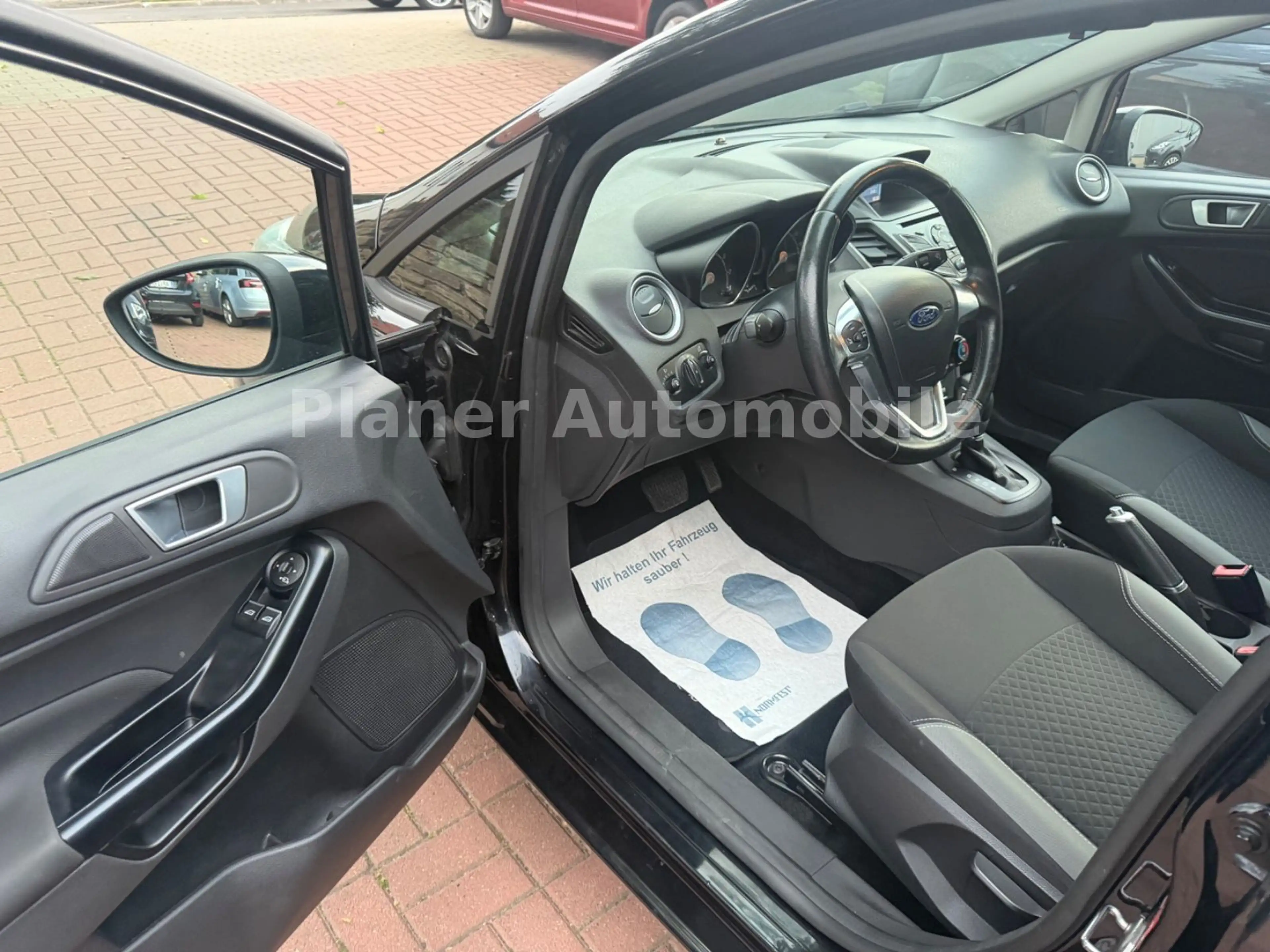 Ford Fiesta Celebration Navi Sitzh. Automatik HU/AU — photo 6