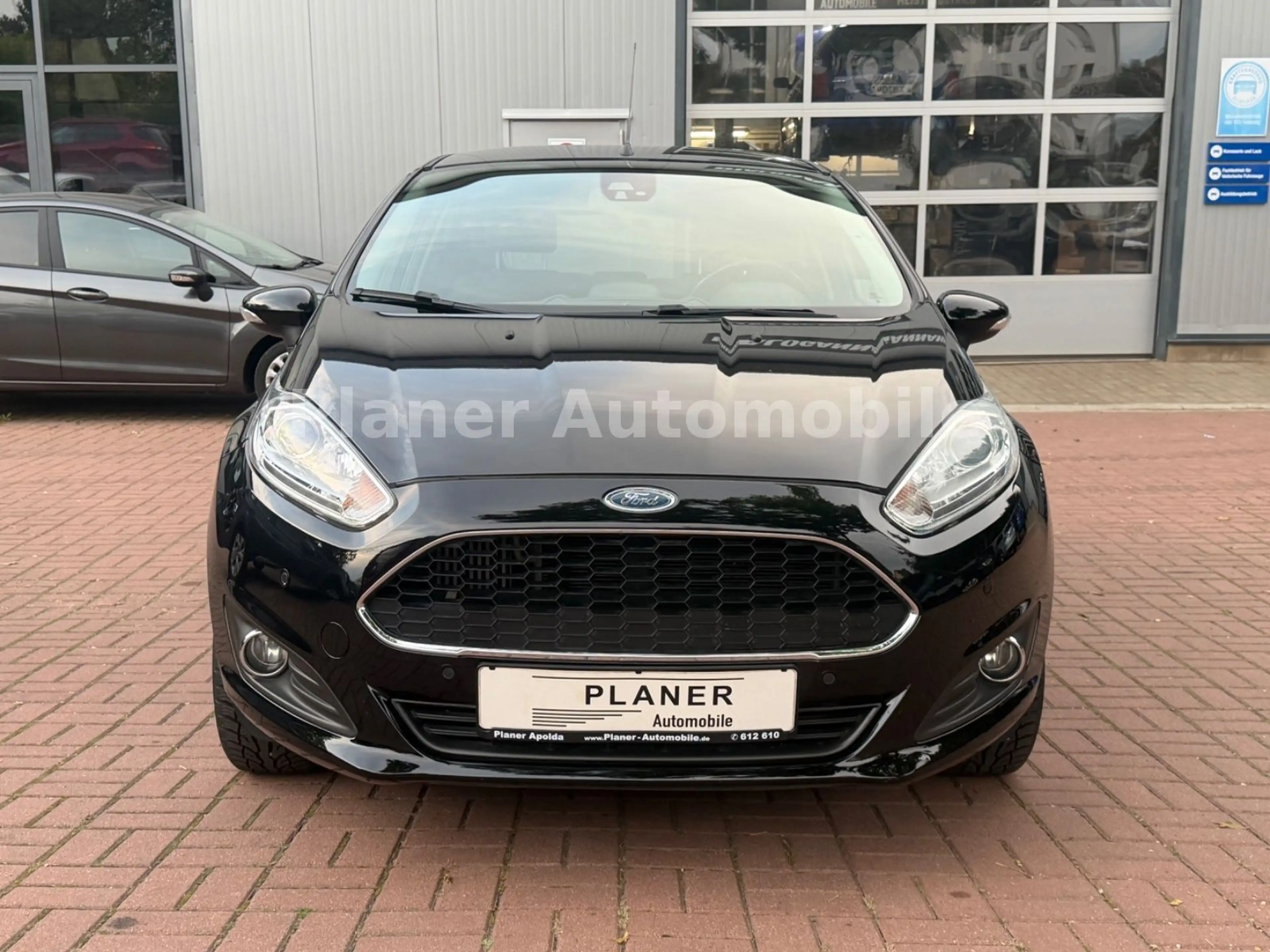 Ford Fiesta Celebration Navi Sitzh. Automatik HU/AU — photo 2
