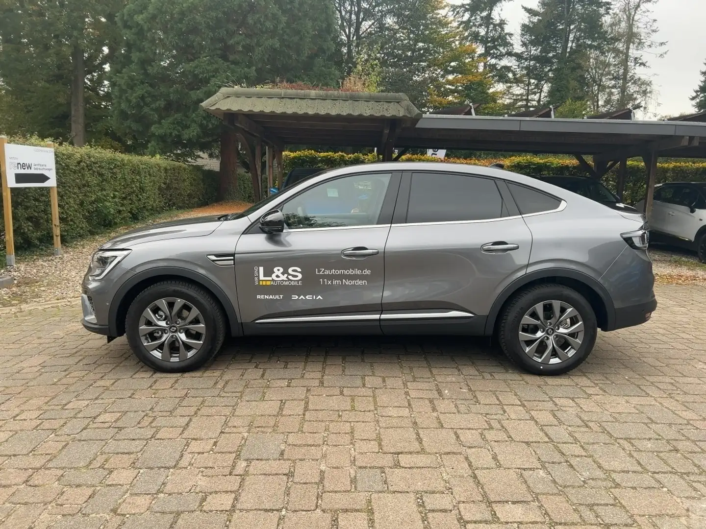 Renault Arkana TECHNO Full Hybrid 145 Grigio - 2