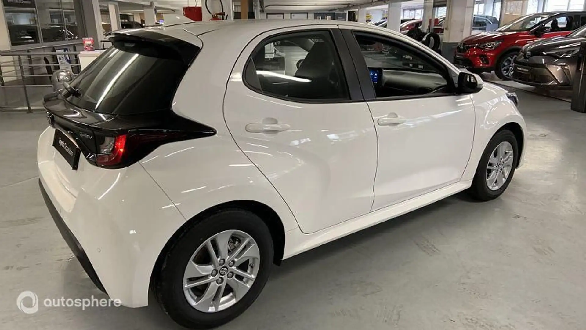 Toyota Yaris 116h Dynamic Business + Programme Toyota Experienc - 2