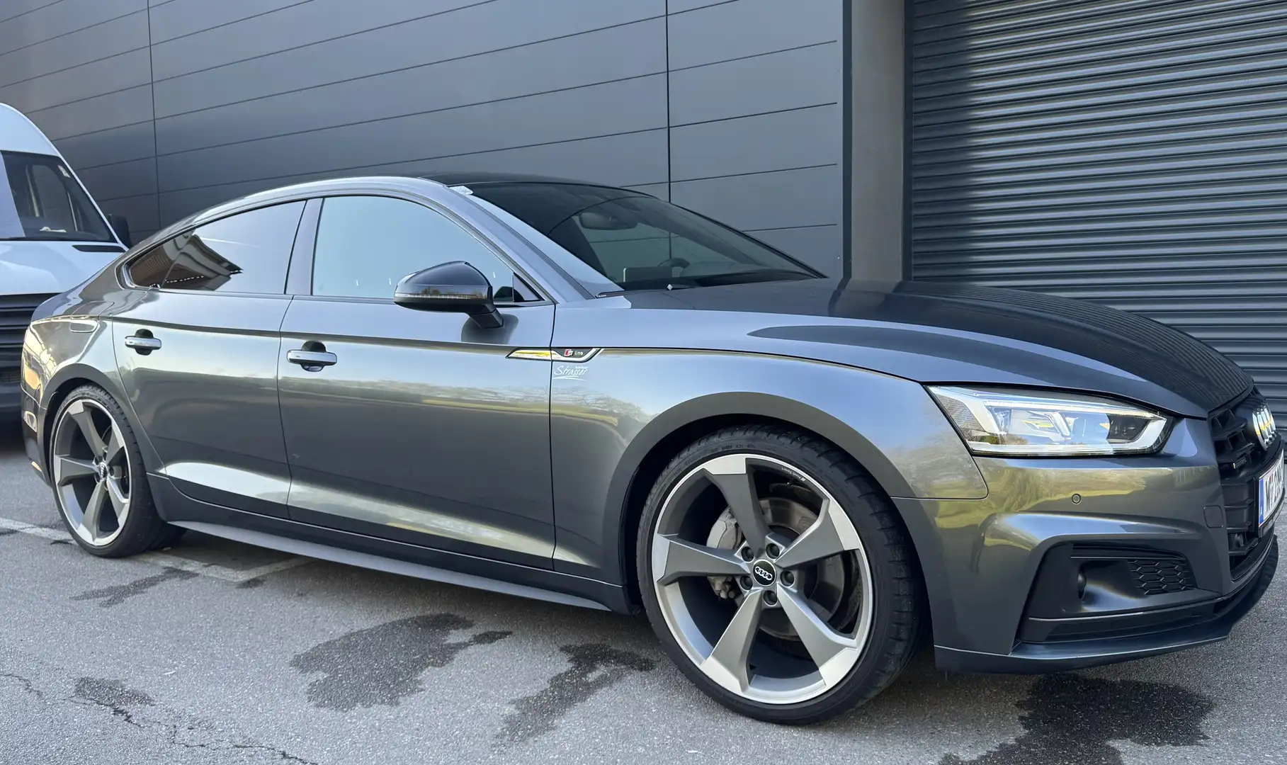 Audi A5 SB 2,0 TDI quattro sport S-tronic Grau - 2