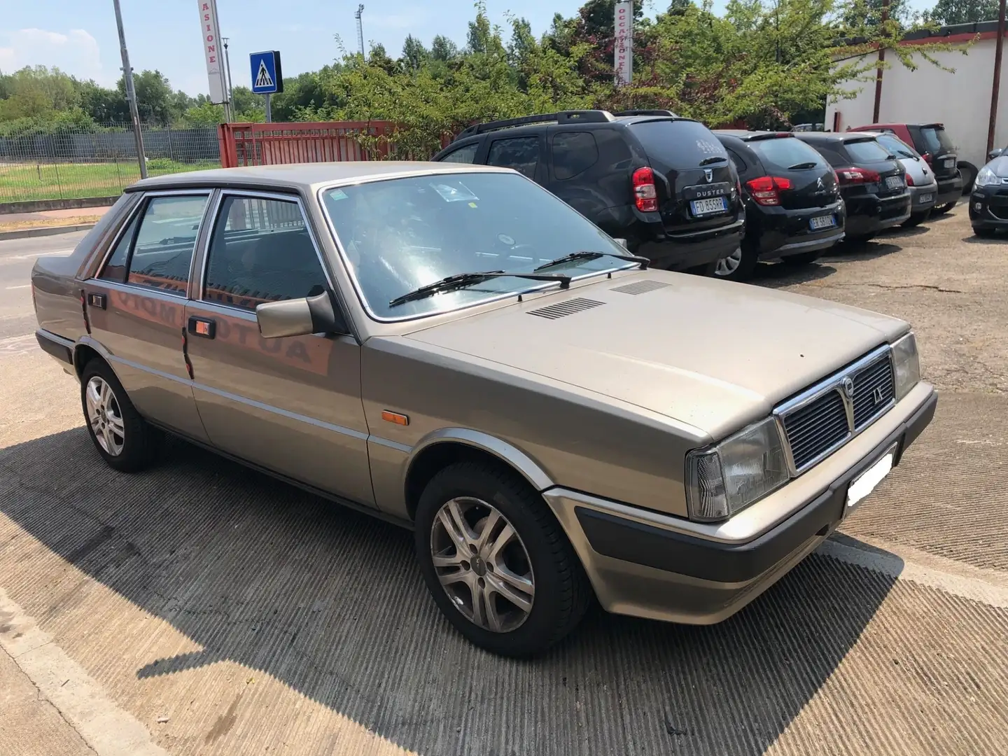 Lancia Prisma 1.5 lx Grigio - 1