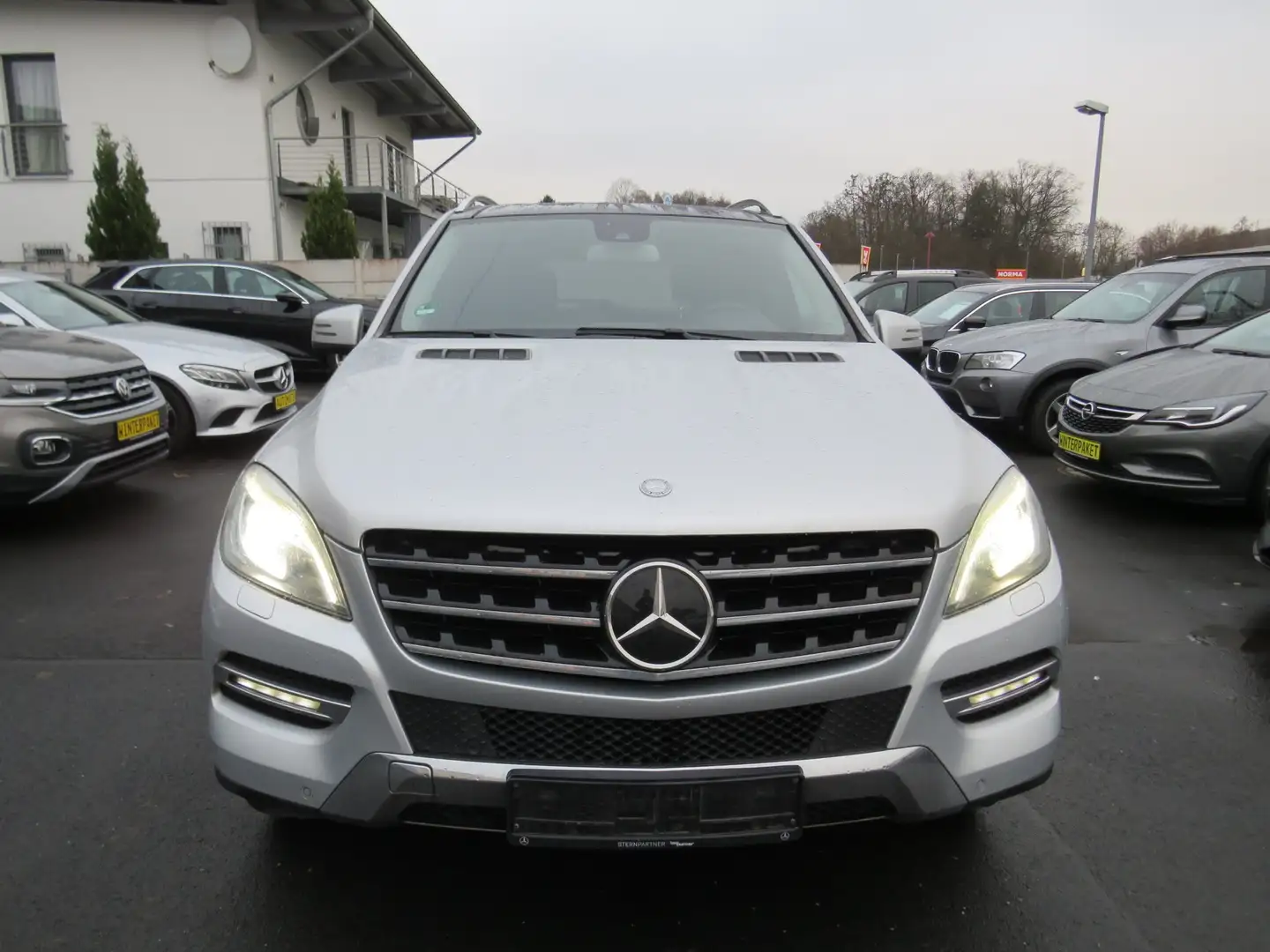 Mercedes-Benz ML 400 ML 400 *PANO *LEDER *AHK *XENON *STANDHEIZUNG Silber - 2