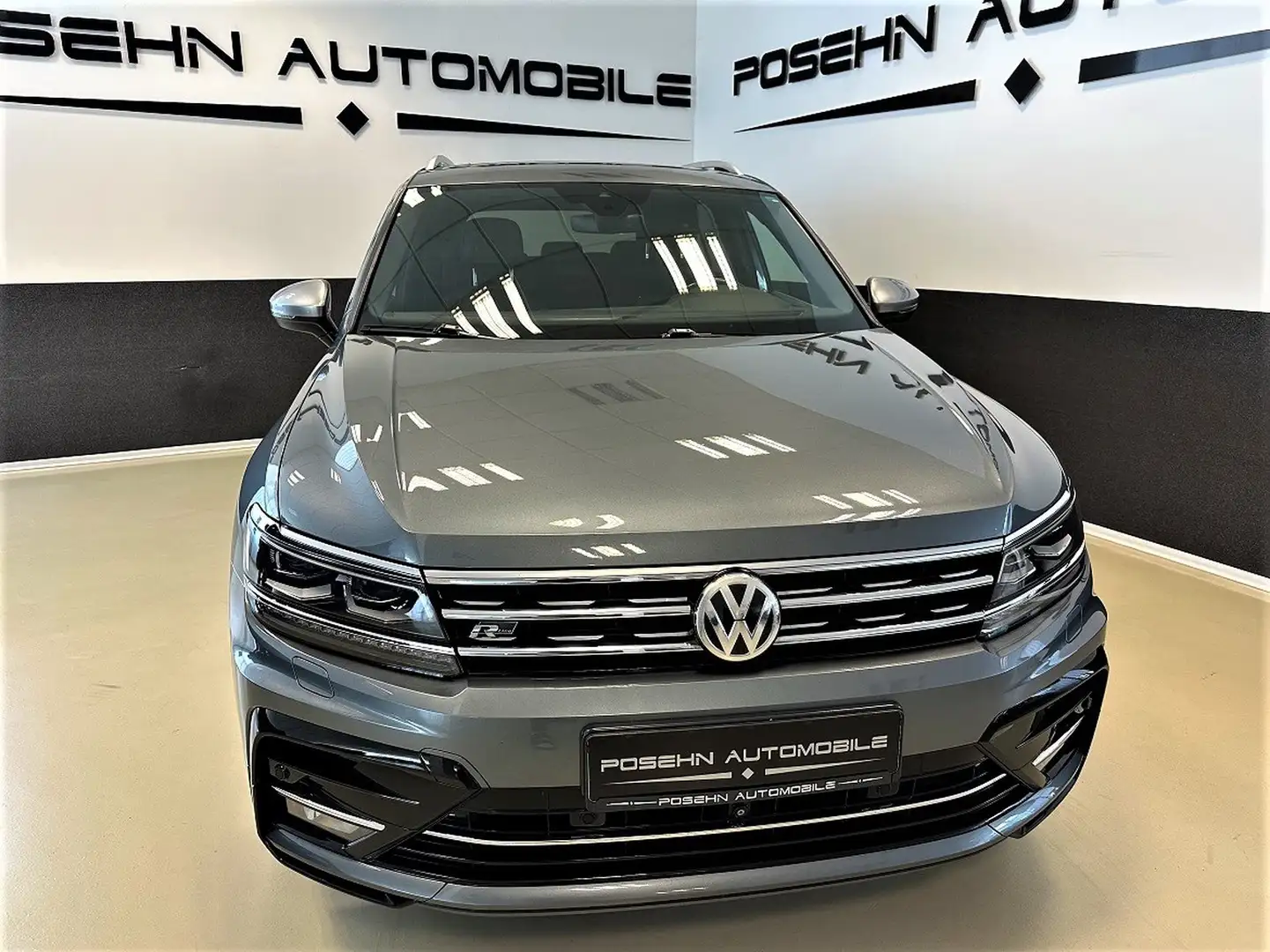 Volkswagen Tiguan Allspace 2.0 TDI DSG R-Line 7-Sitzer AHK ACC LED Grau - 2