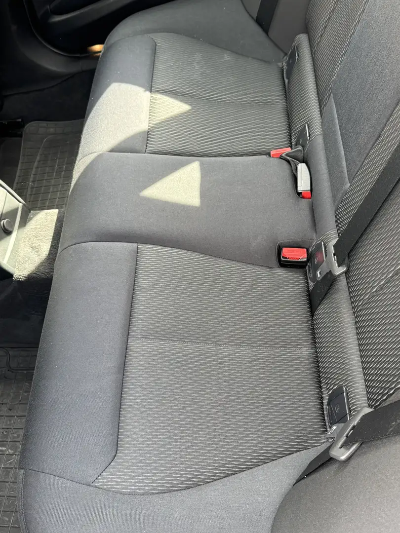 BMW 318 318d Touring - 2