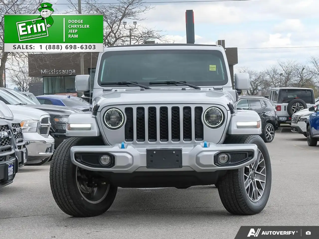 Jeep Wrangler снимка Jeep Wrangler
