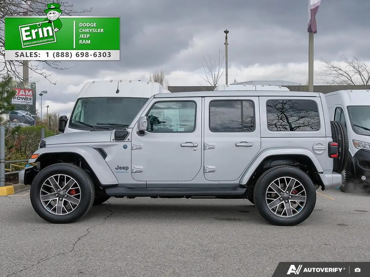 Jeep Wrangler снимка Jeep Wrangler