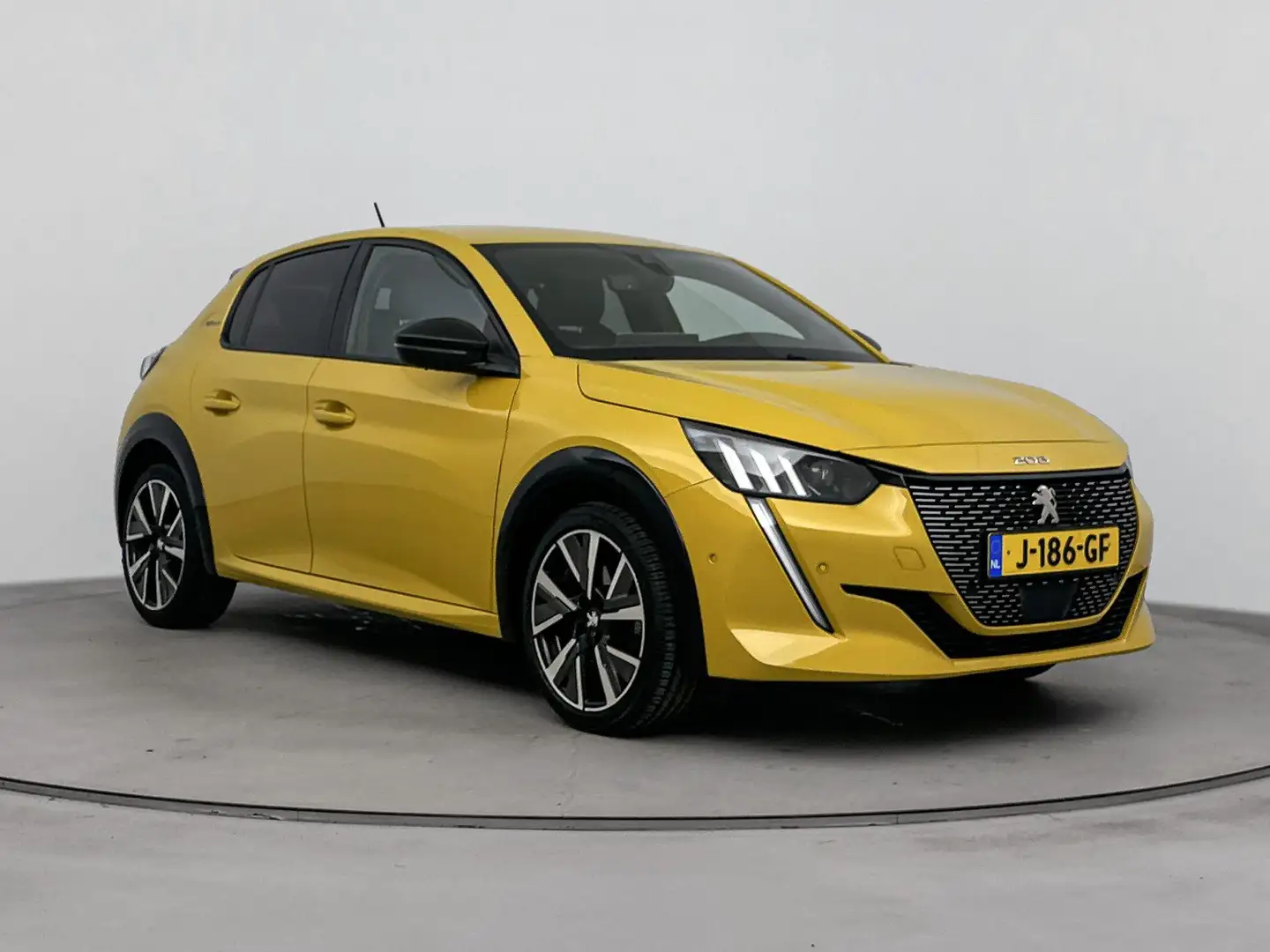 Peugeot 208 1.2 100pk GT-Line | Stoelverwarming | Lichtmetalen Jaune - 2