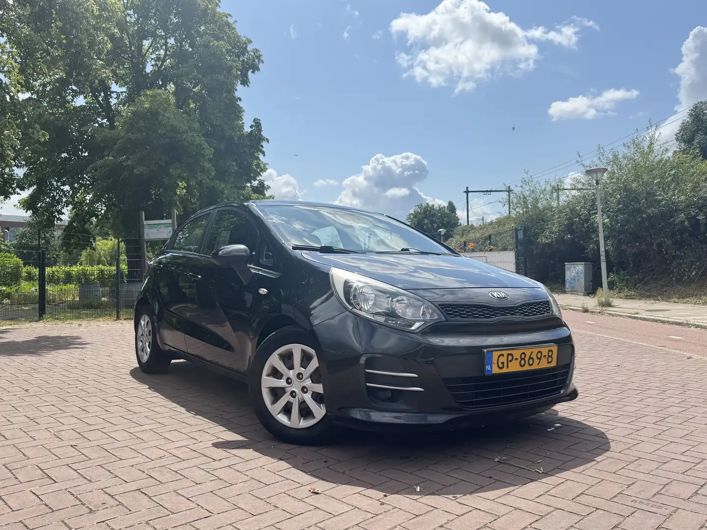 Kia Rio 1.2 CVVT ComfortL. Facelift Cruise Airco ONDERHOUD Czarny - 1