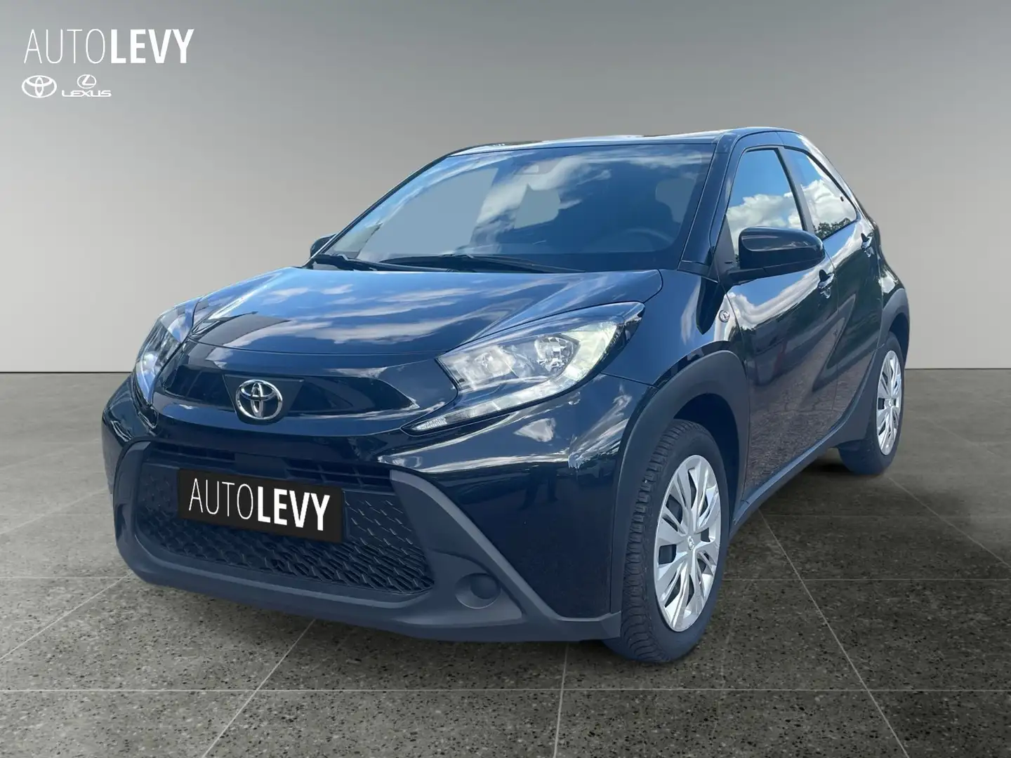 Toyota Aygo X 1.0 *KAMERA*ALLWETTER* Schwarz - 2