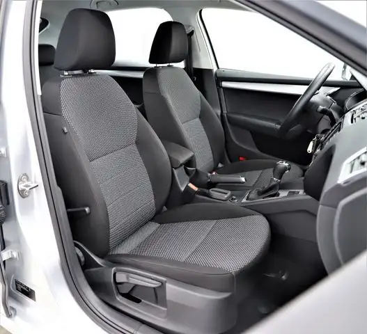 Skoda Octavia view 11