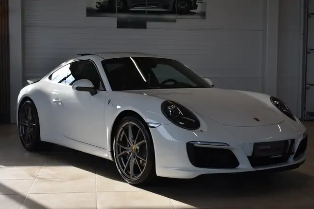 Porsche 911 Carrera //Approved 01/27 //TOP Ansicht 3