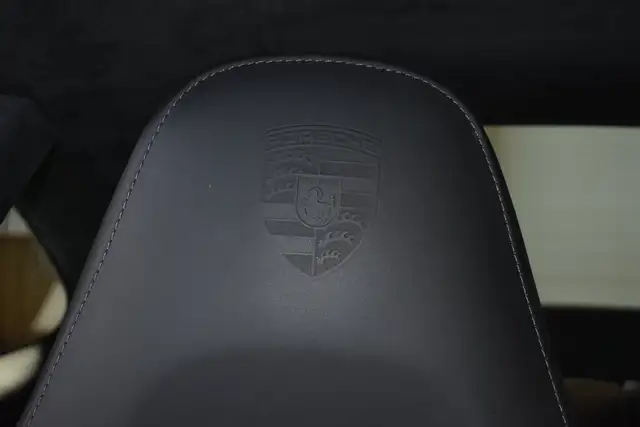 Porsche 911 Carrera //Approved 01/27 //TOP Ansicht 27