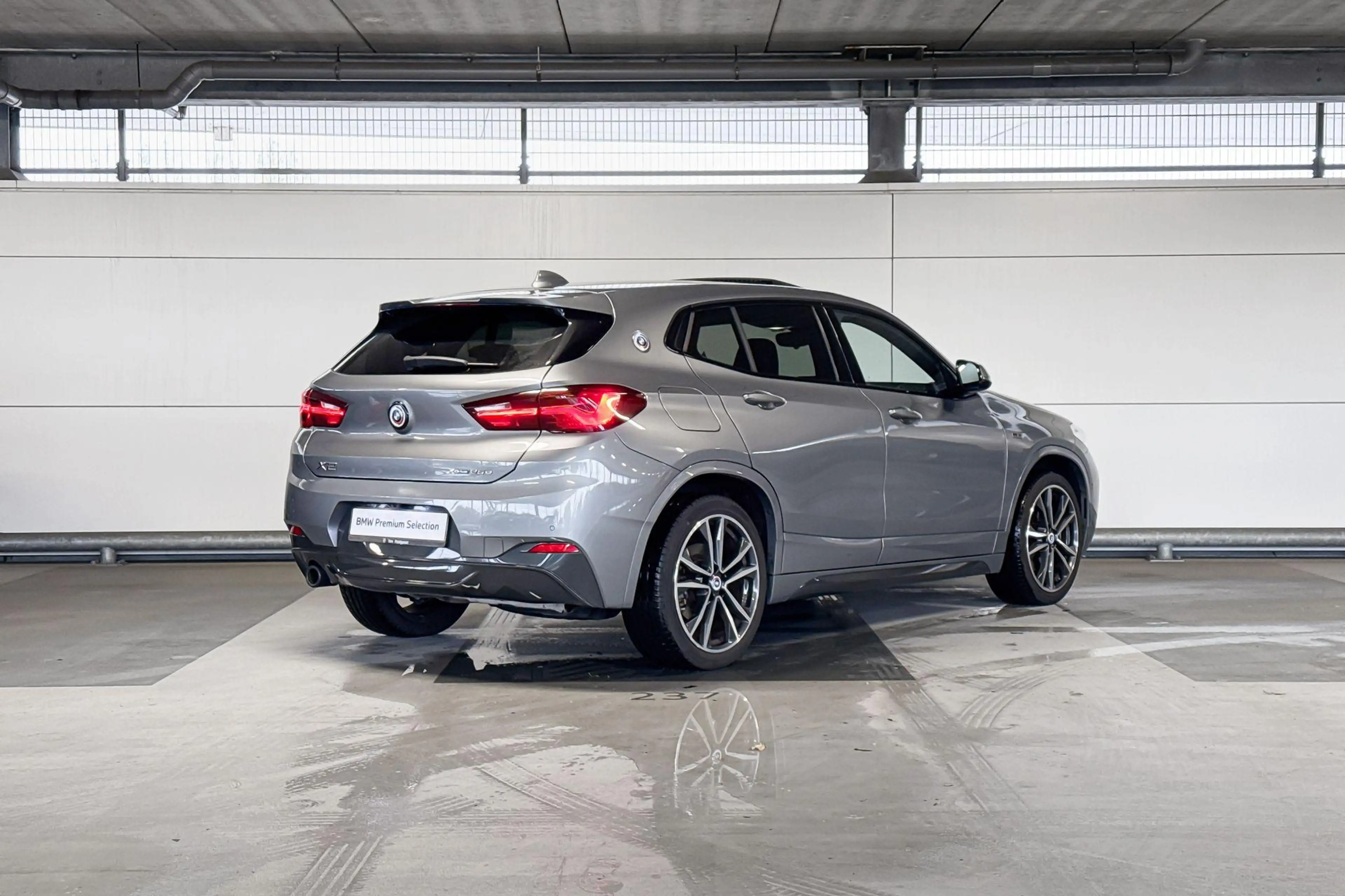 BMW X2 xDrive25e High Executive M-Sport — photo 6