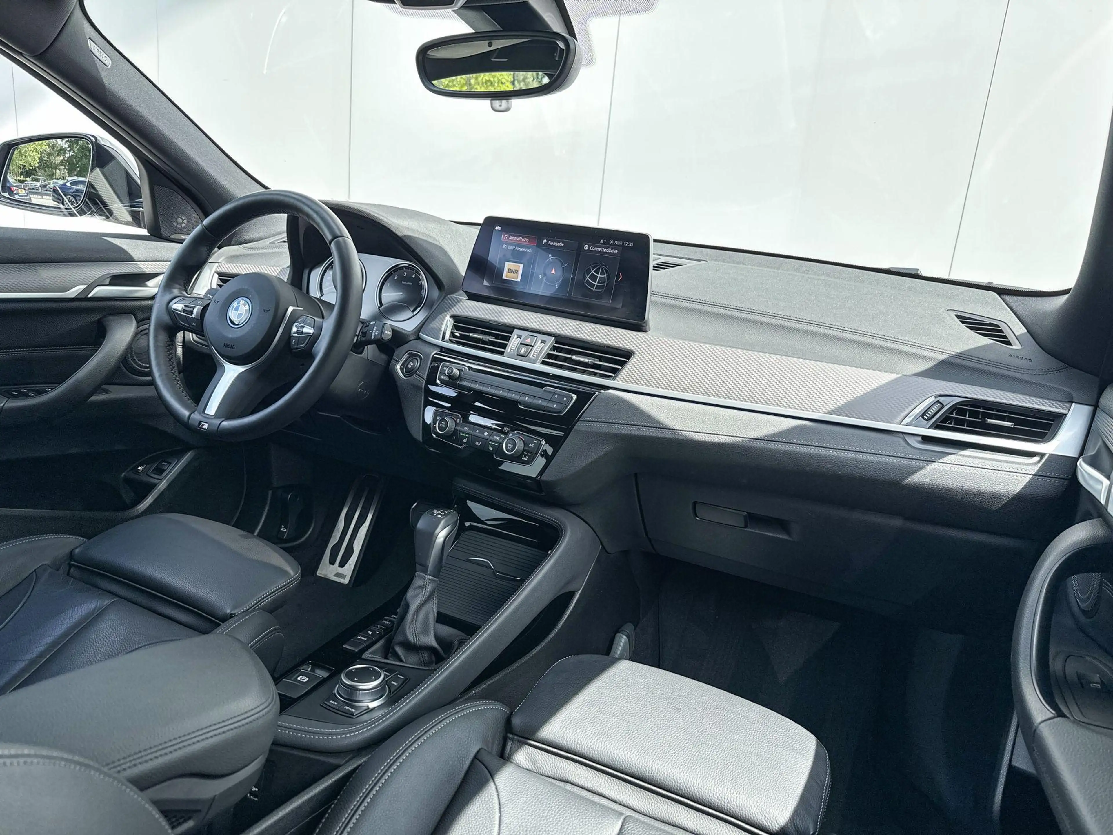 BMW X2 xDrive25e High Executive M-Sport — photo 27